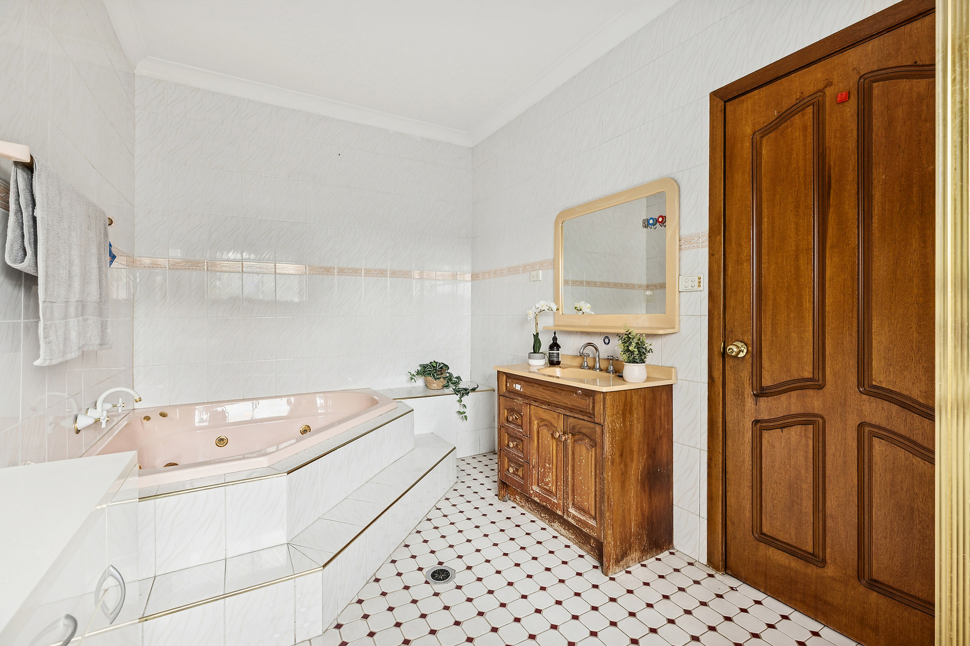 7-bedroom house at 33 Wonga Street, Canterbury, NSW 2193, Canterbury-Bankstown, New South Wales