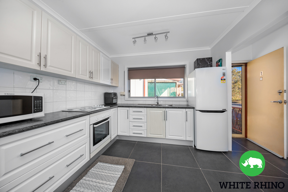 1-bedroom unit at 1/82-84 Tharwa Road, Queanbeyan, NSW 2620, Queanbeyan-Palerang, New South Wales