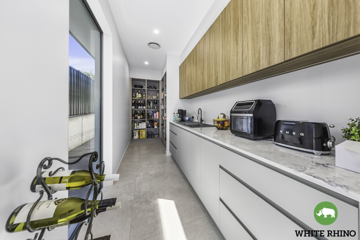 8 BOBBY STREET, Googong NSW 2620 - Image 10