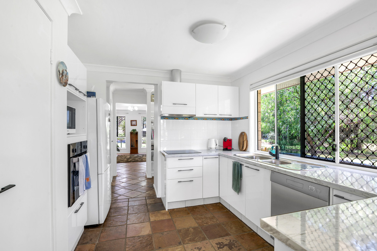 5-bedroom house at 62 Glen Road, Warwick, QLD 4370, Southern Downs, Queensland