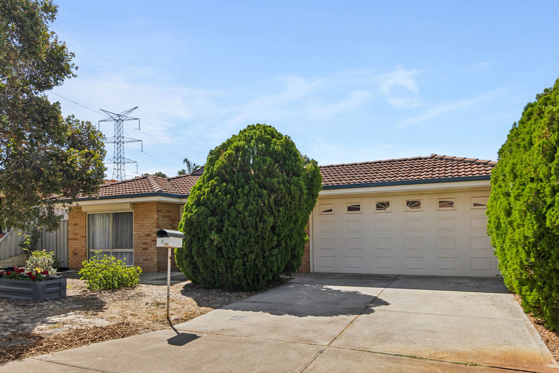 3-bedroom house at 5 Elbrus Way, Caversham, WA 6055, Swan, Western Australia