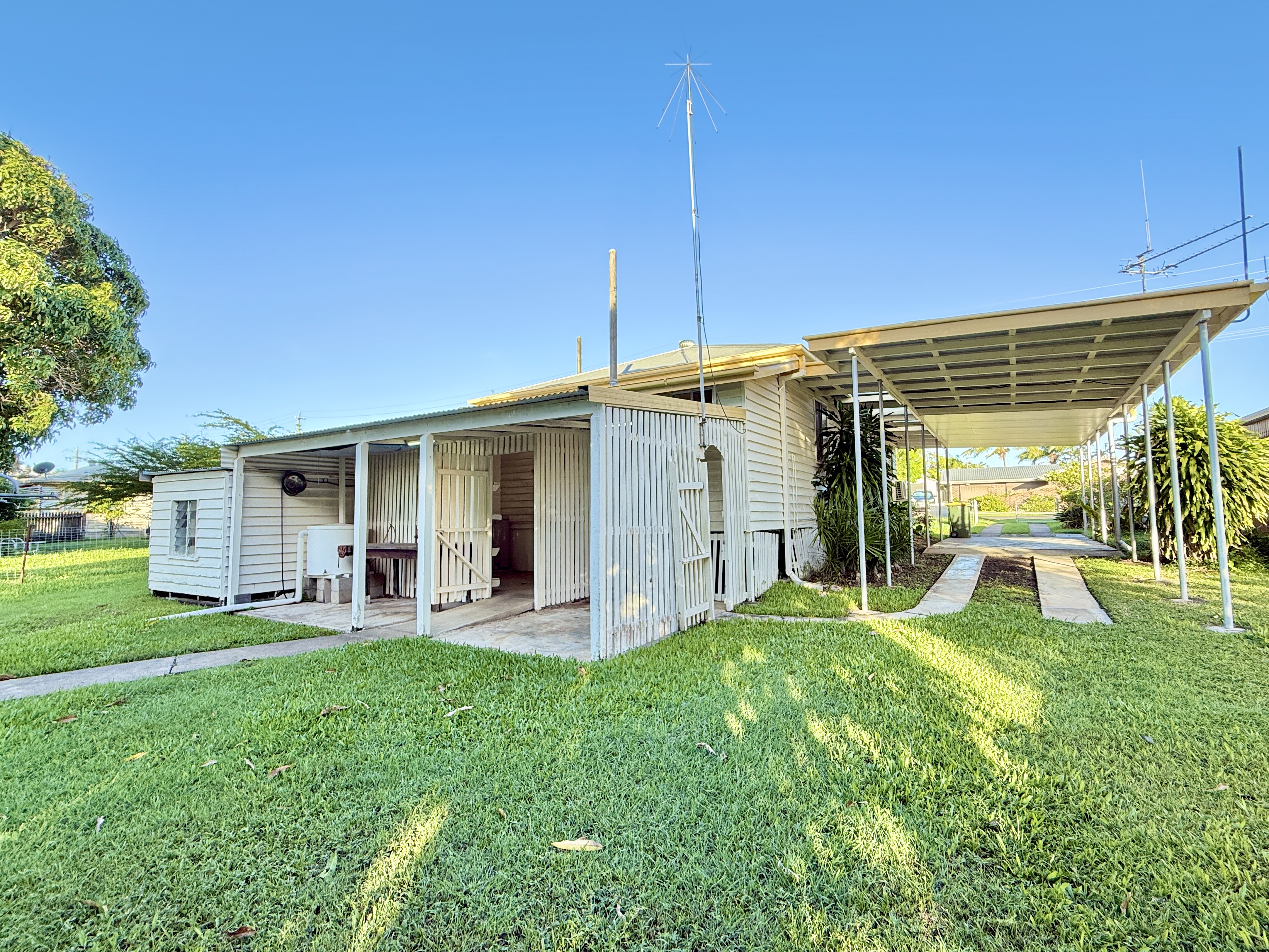 3-bedroom house at 17 Hansen Street, Urangan, QLD 4655, Fraser Coast, Queensland