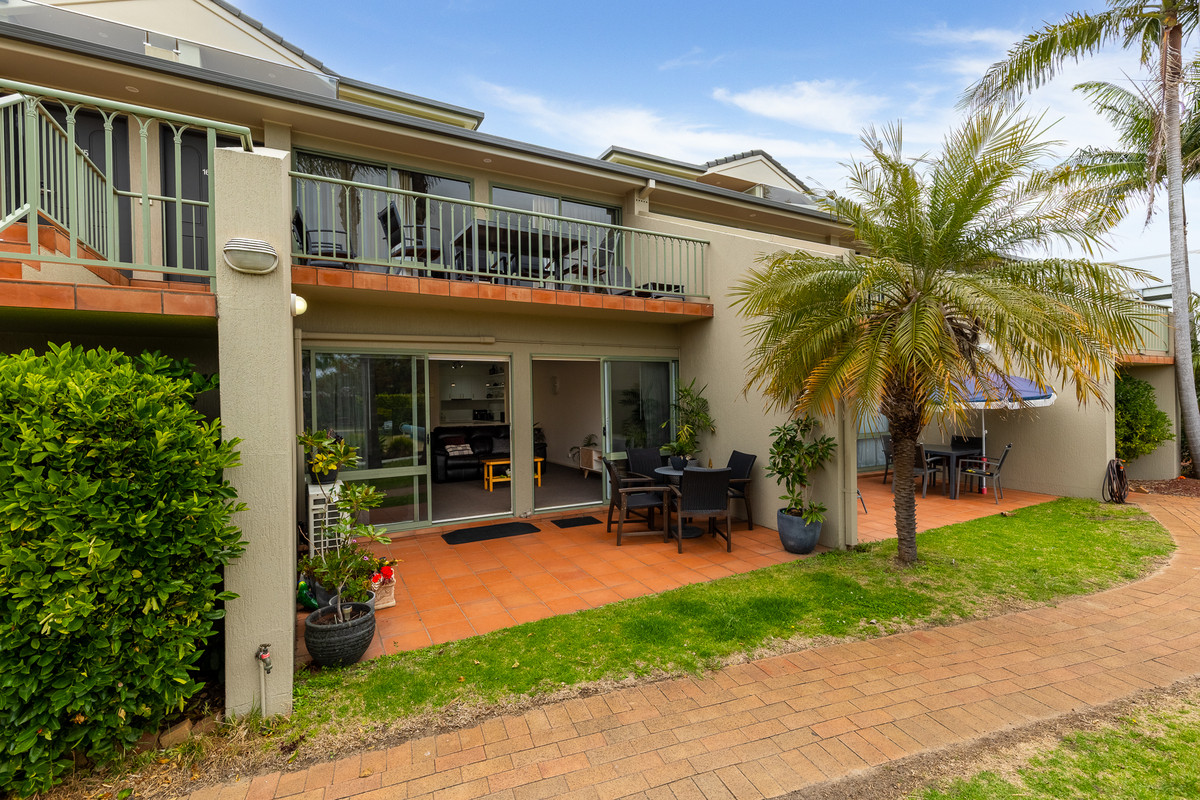 2-bedroom unit at 3/10-16 Marine Parade, Merimbula, NSW 2548, Bega Valley, New South Wales