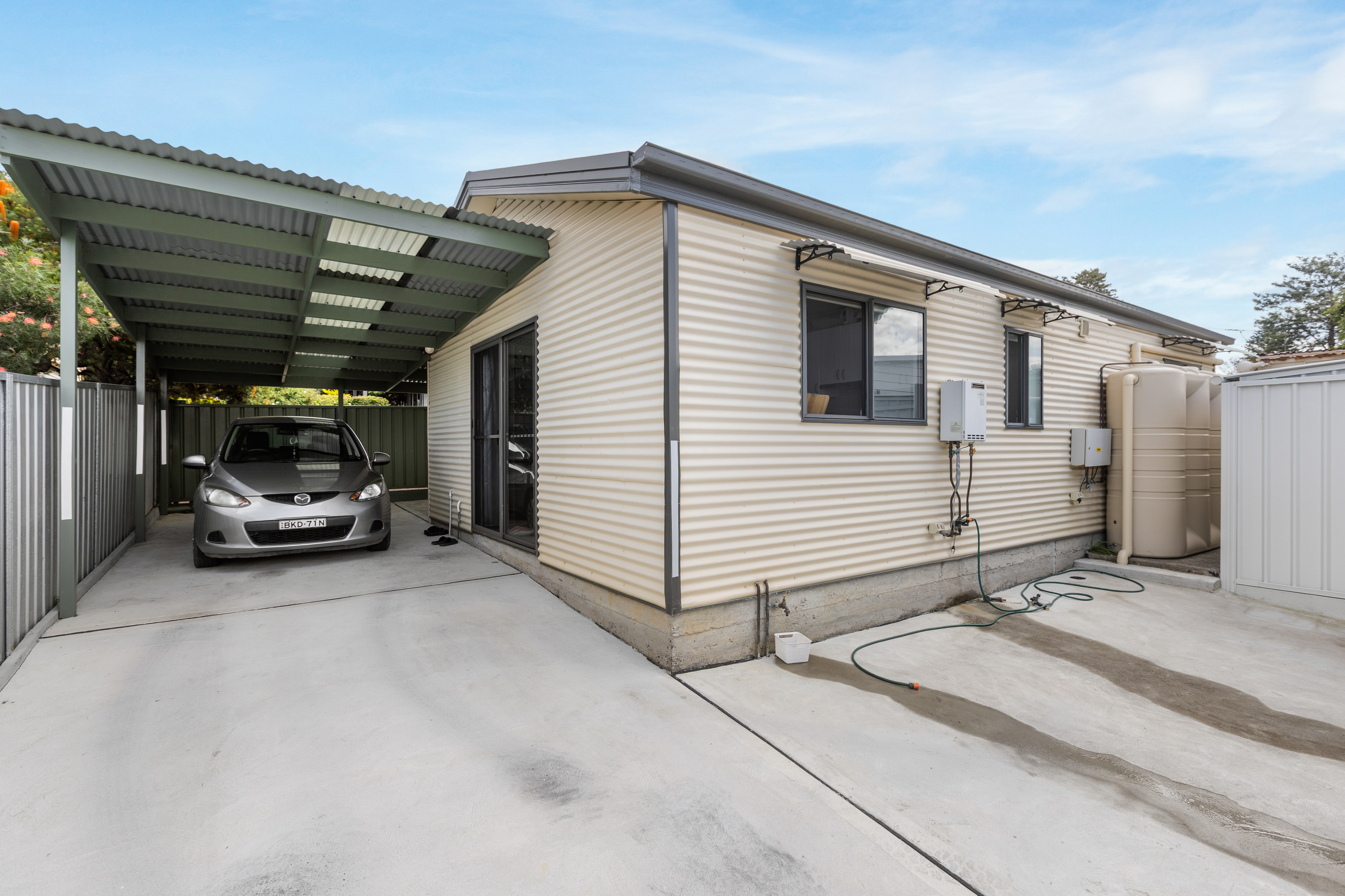 6-bedroom house at 118 BROOKS STREET, Rutherford NSW 2320, Maitland, New South Wales