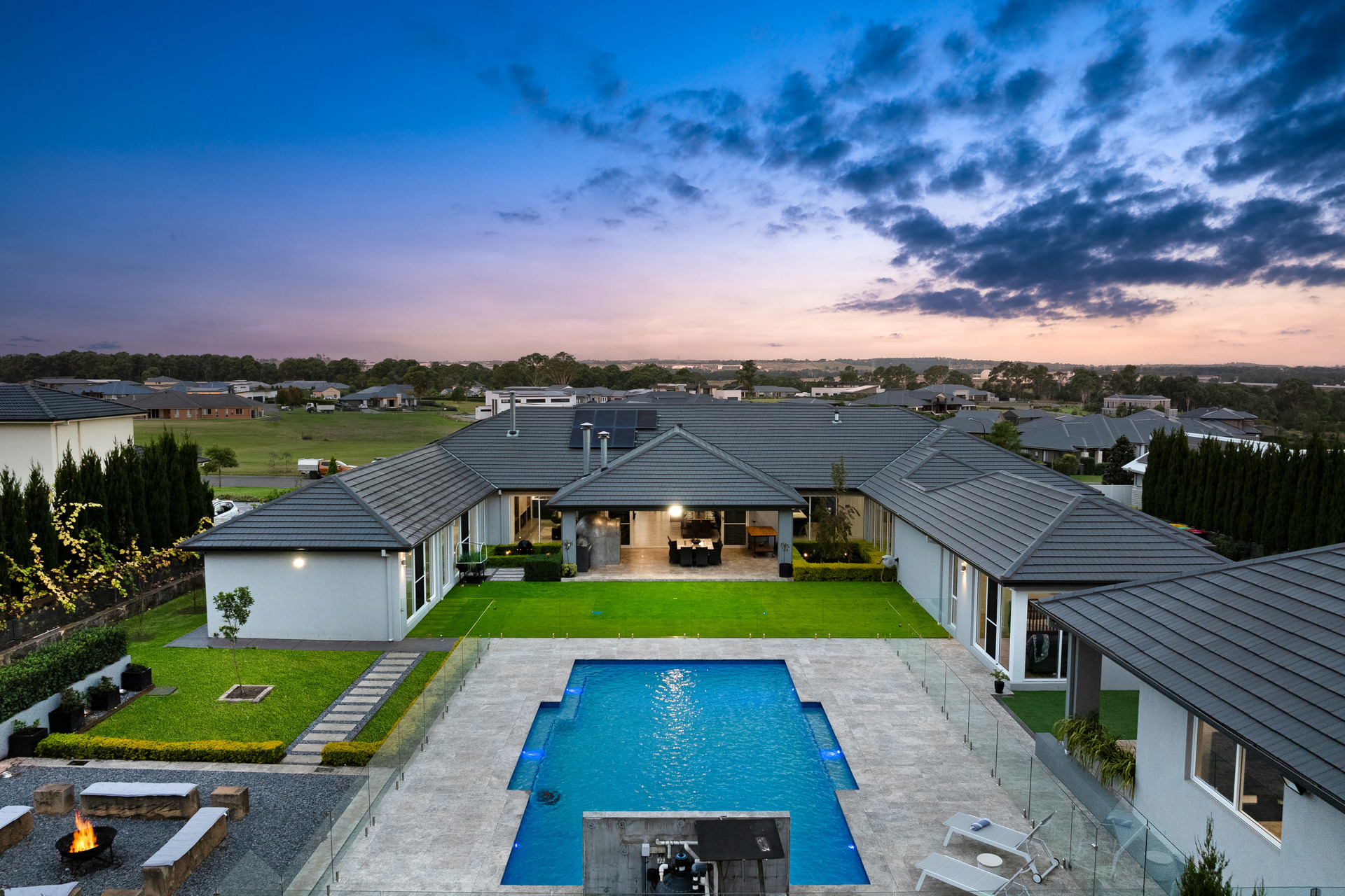 9-bedroom house at 25 Halmstad Boulevard, Luddenham, NSW 2745, Liverpool, New South Wales