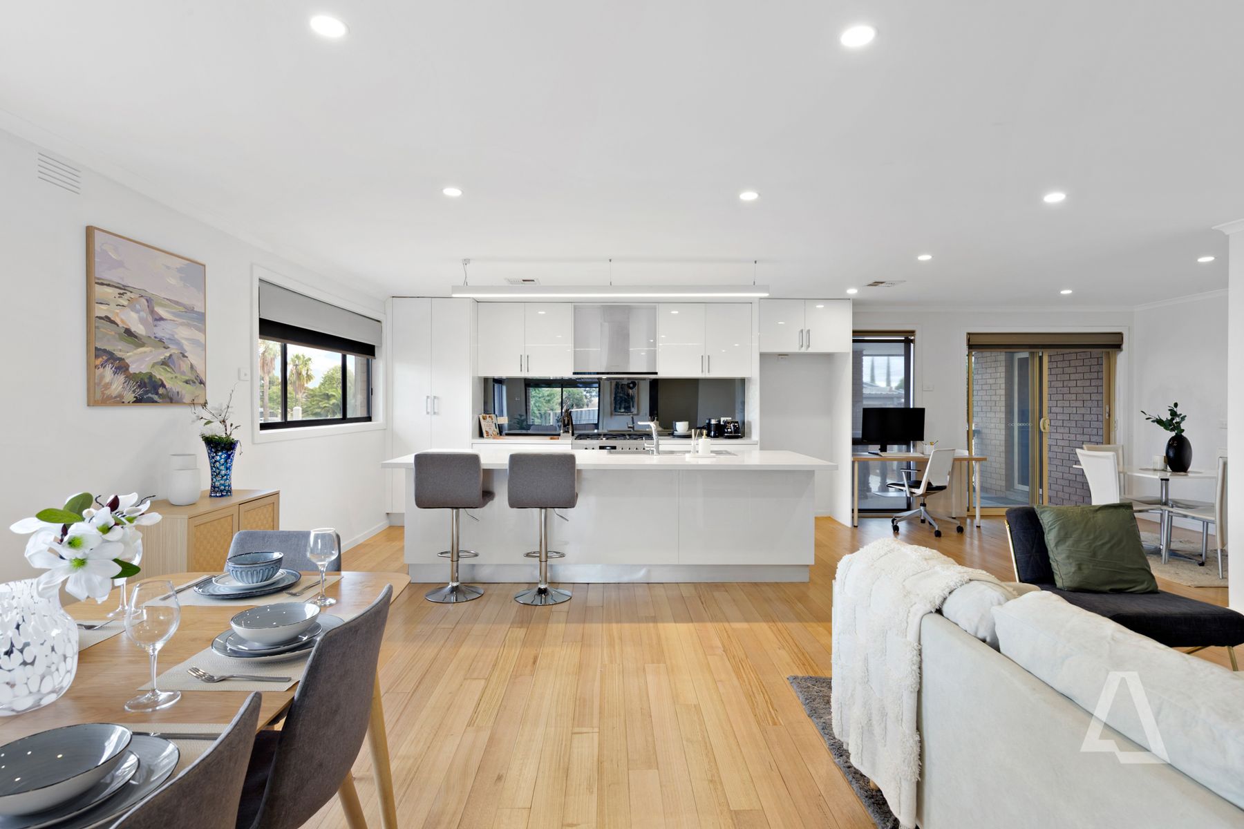 57 SUNSHINE AVENUE, St Albans VIC 3021 - Image 2