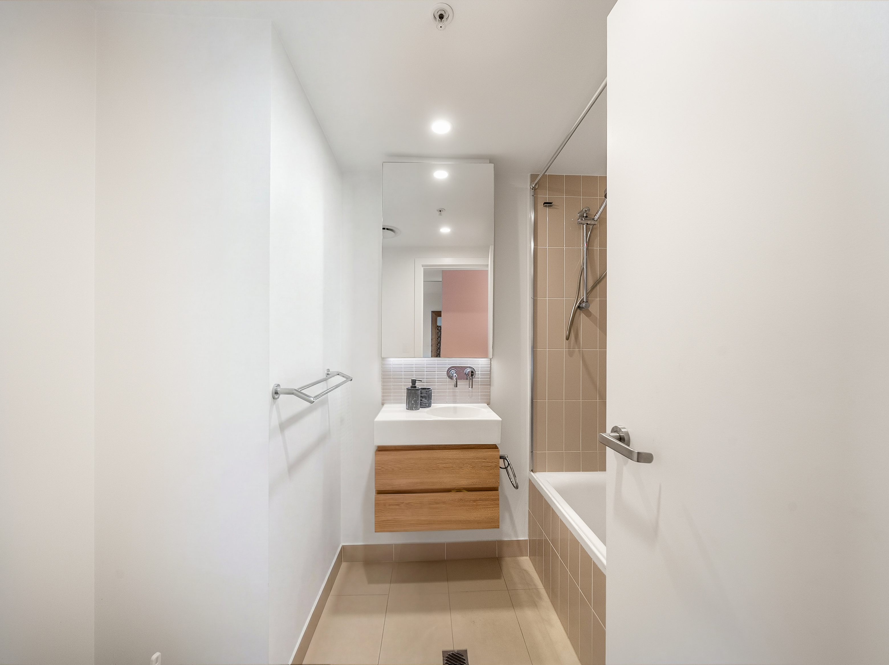 2-bedroom unit at 1901 37 MAYNE ROAD, BOWEN HILLS QLD 4006, Brisbane, Queensland