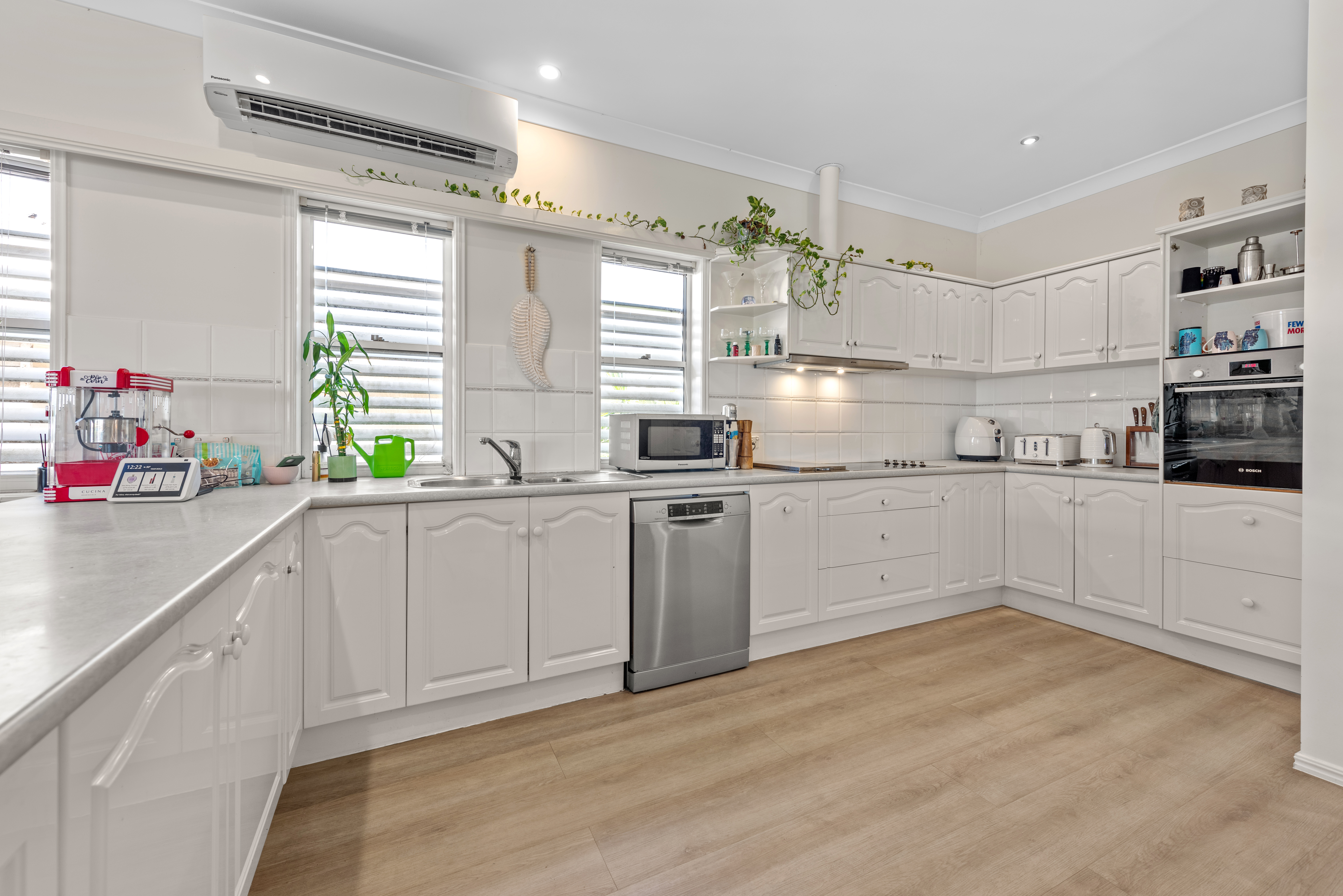 4-bedroom house at 244 Flinders Parade, Sandgate, QLD 4017, Brisbane, Queensland