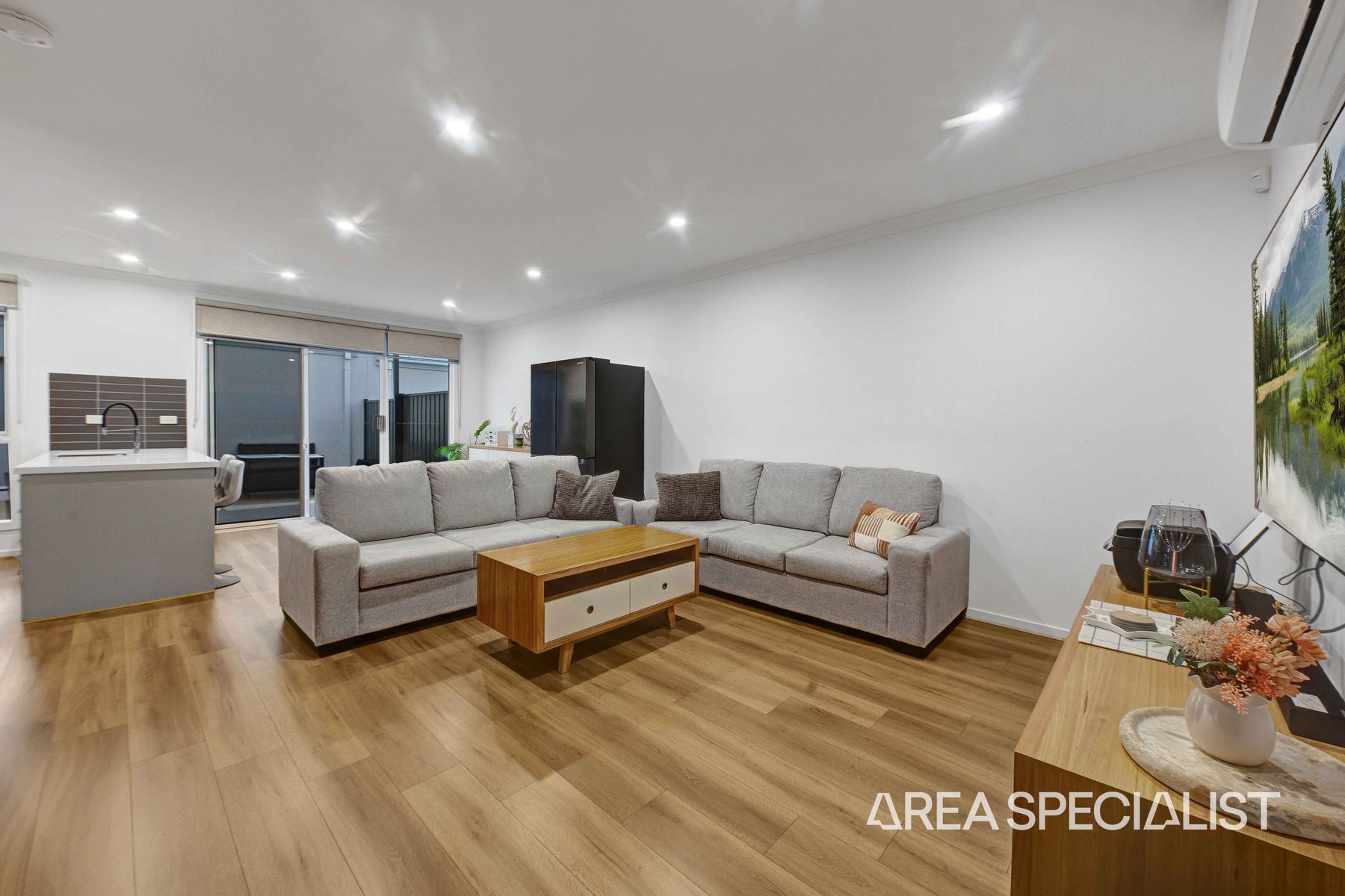 44 Conondale Avenue, Truganina, Vic, 3029 - Image 5