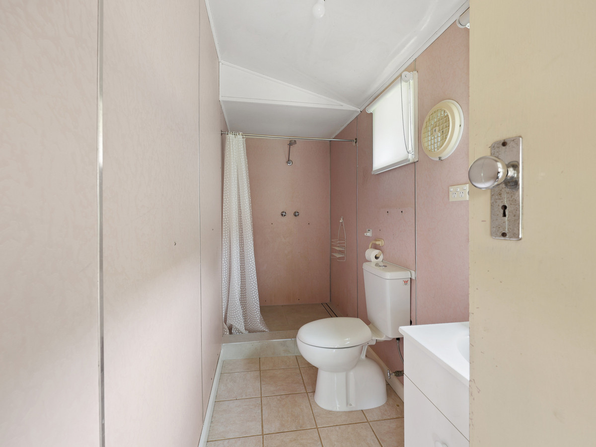 5-bedroom house at 30 Mcarthur Street, Hamilton, Vic, 3300, Southern Grampians, Victoria