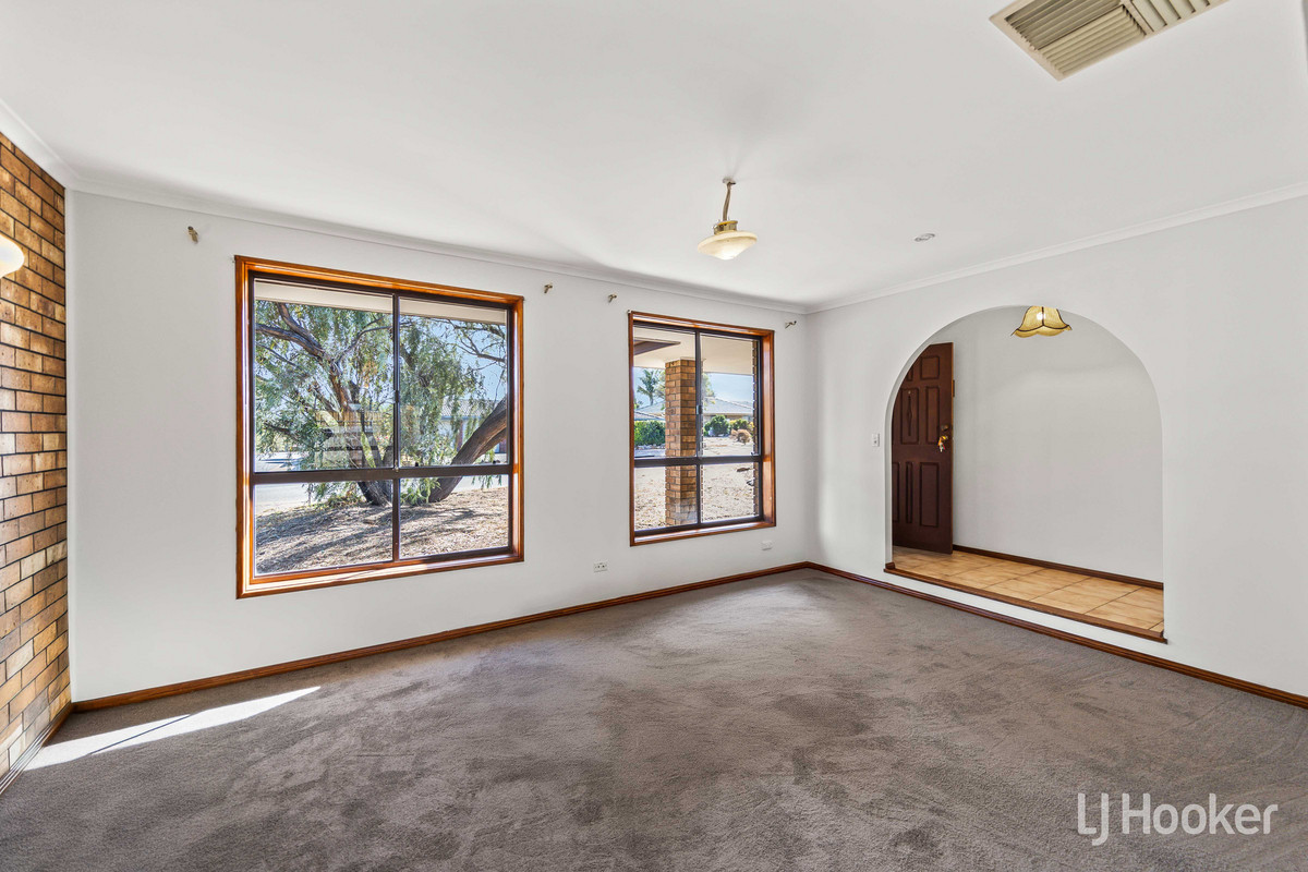 59 Tareena Street, Craigmore, SA 5114 - Image 7