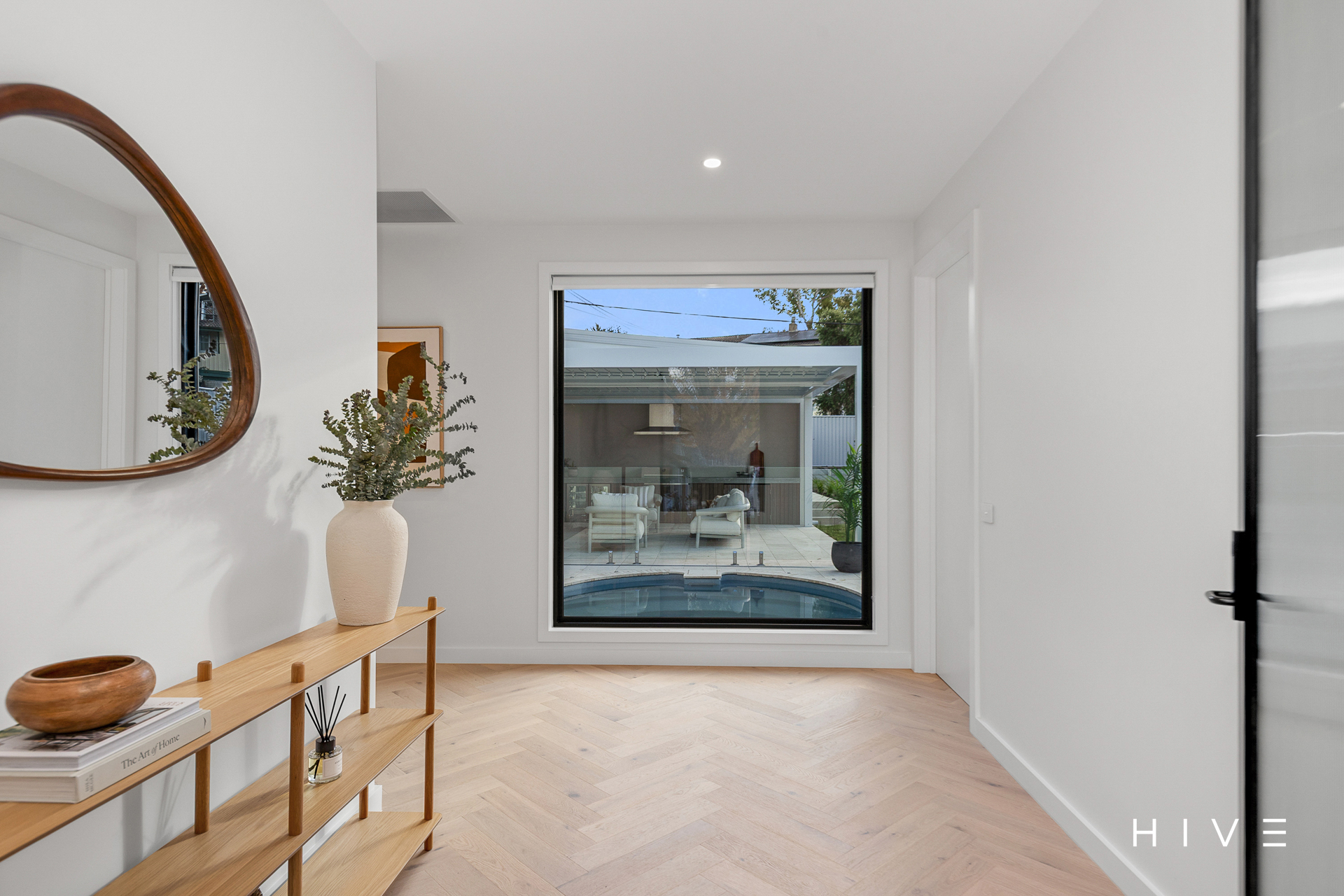 33 Macalister Crescent, Curtin, ACT 2605 - Image 3