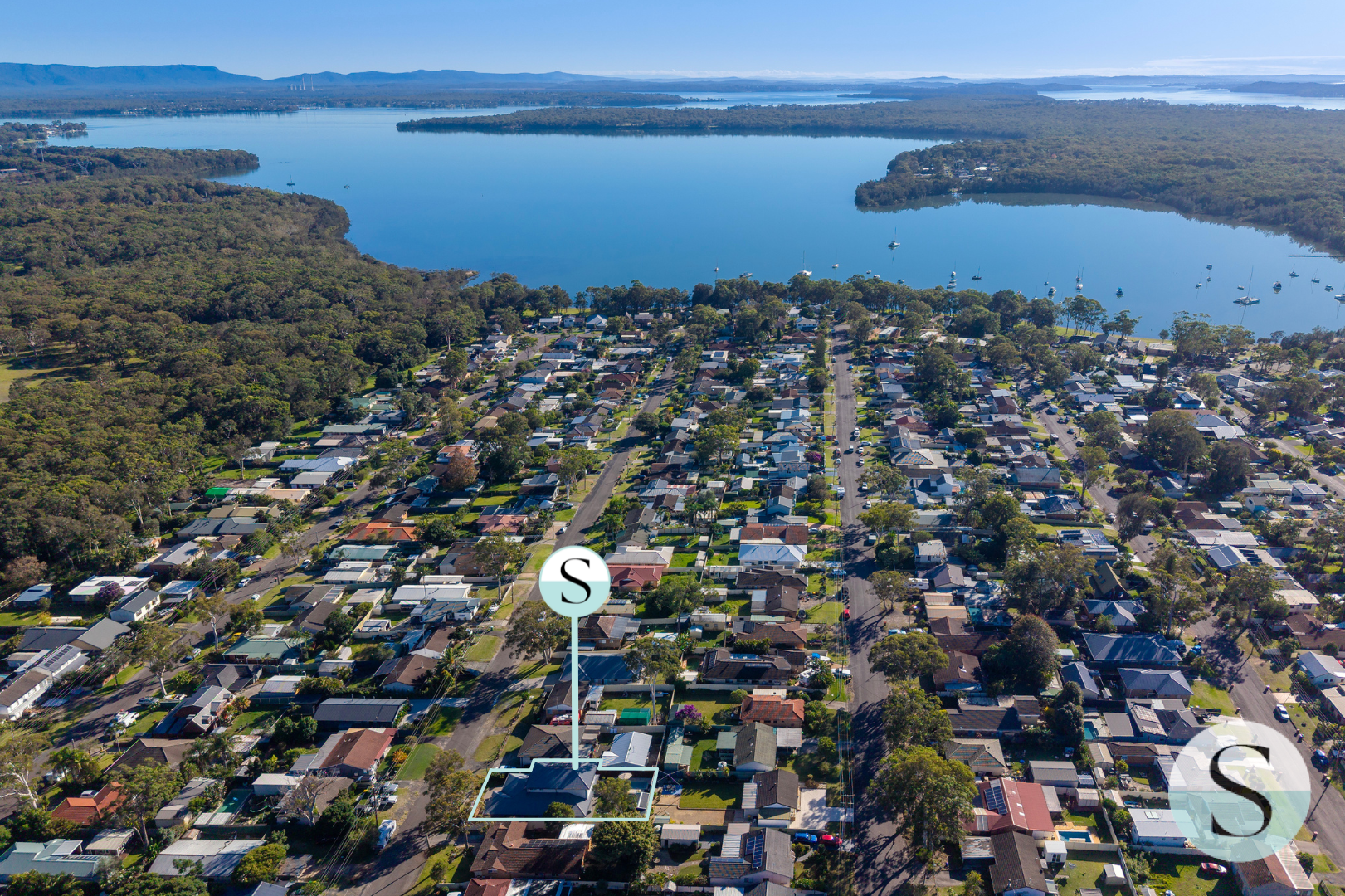 5-bedroom house at 56 Leumeah Avenue, Chain Valley Bay, NSW 2259, Central Coast (Nsw), New South Wales