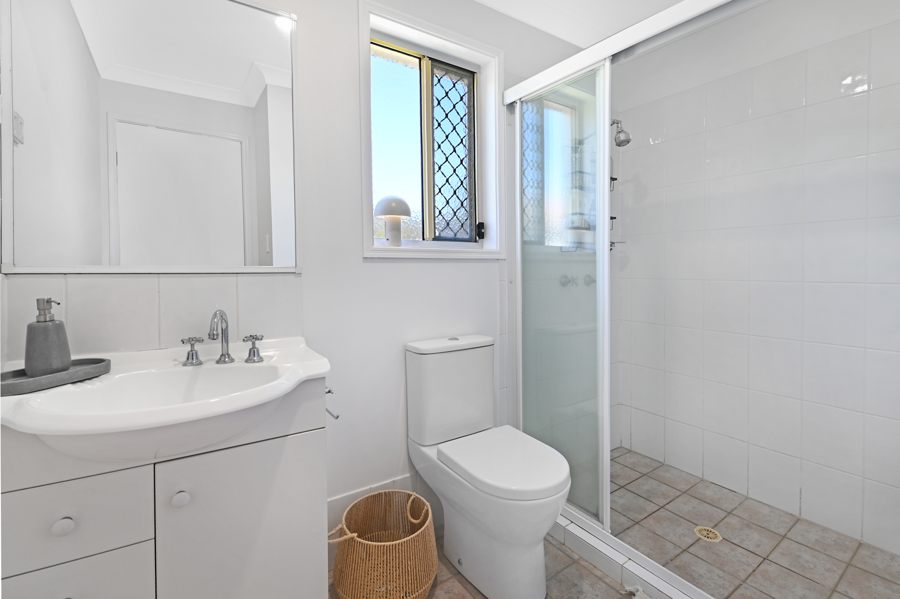 30/107-111 Arundel Drive, Arundel, Qld, 4214 - Image 9