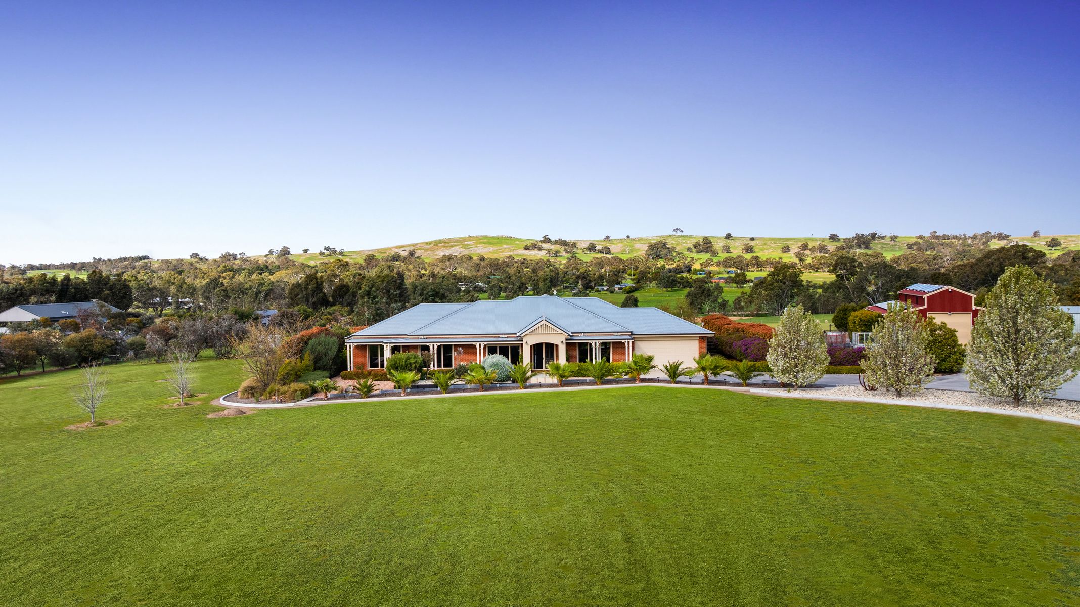 52 Sunrise Crescent, Lockwood South, Vic, 3551 - Image 10