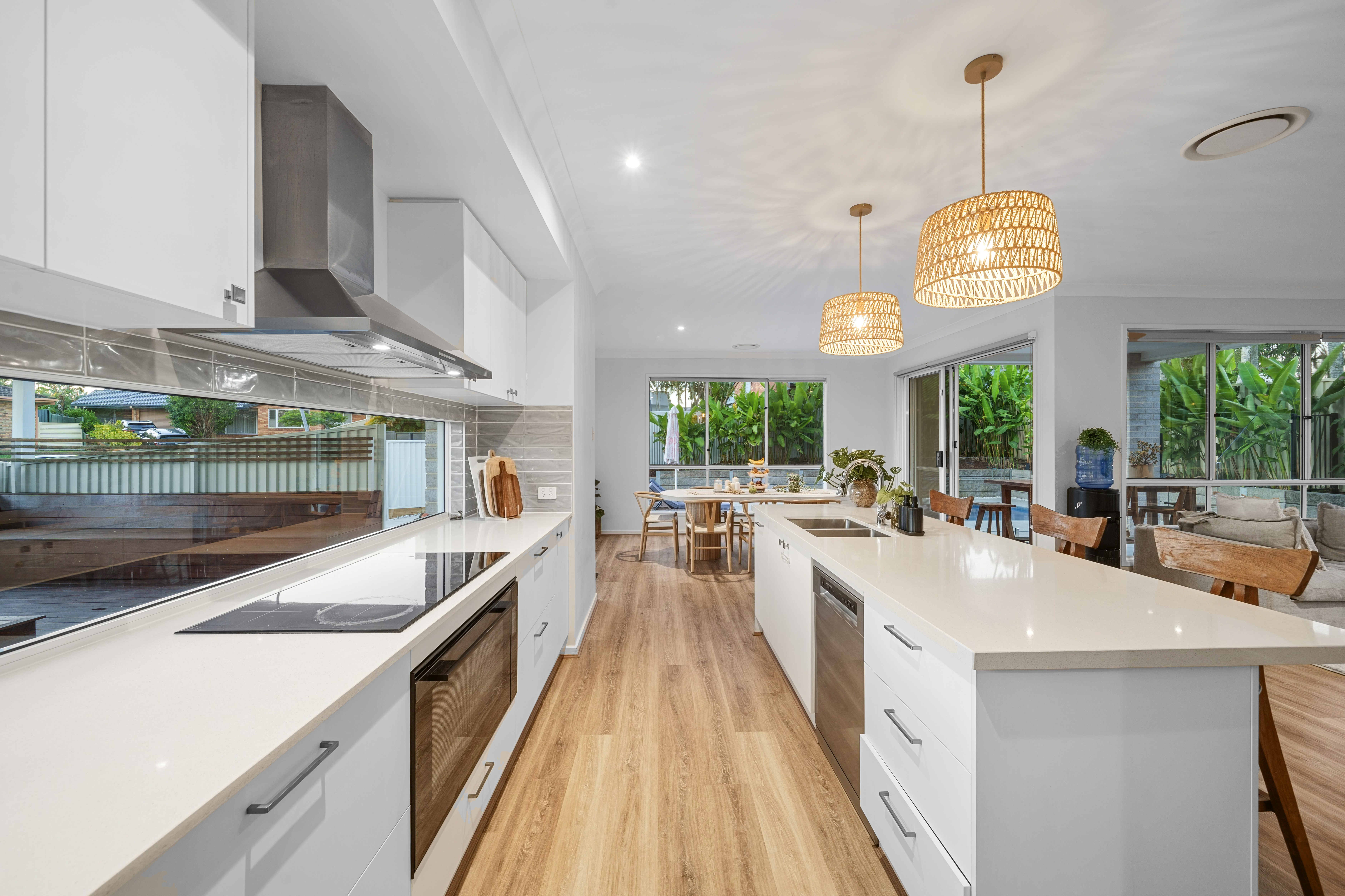 1 LEAFY CLOSE, Burleigh Waters QLD 4220 - Image 7
