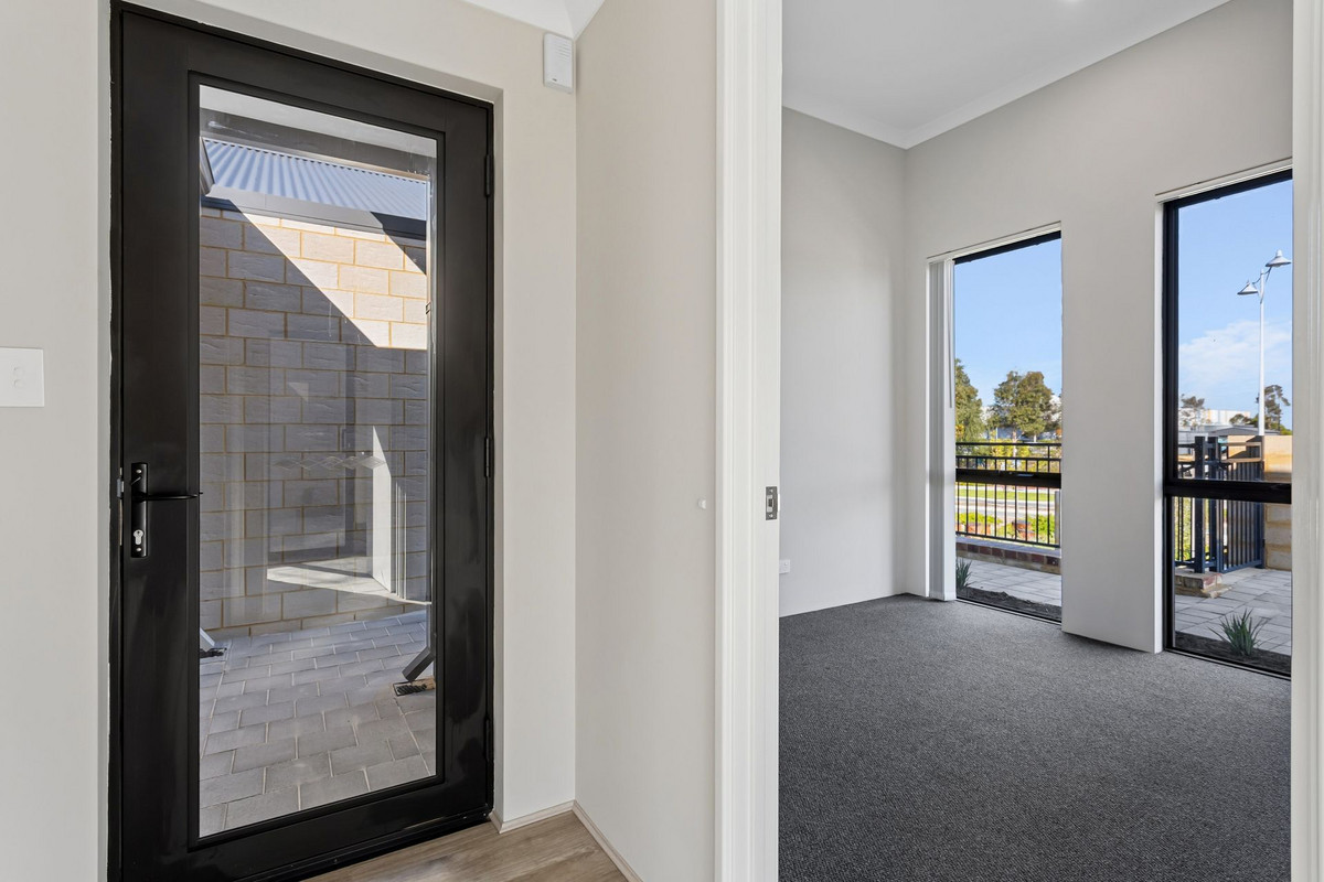 4-bedroom house at 40 Jewel Way, Banksia Grove, Wa, 6031, Wanneroo, Western Australia