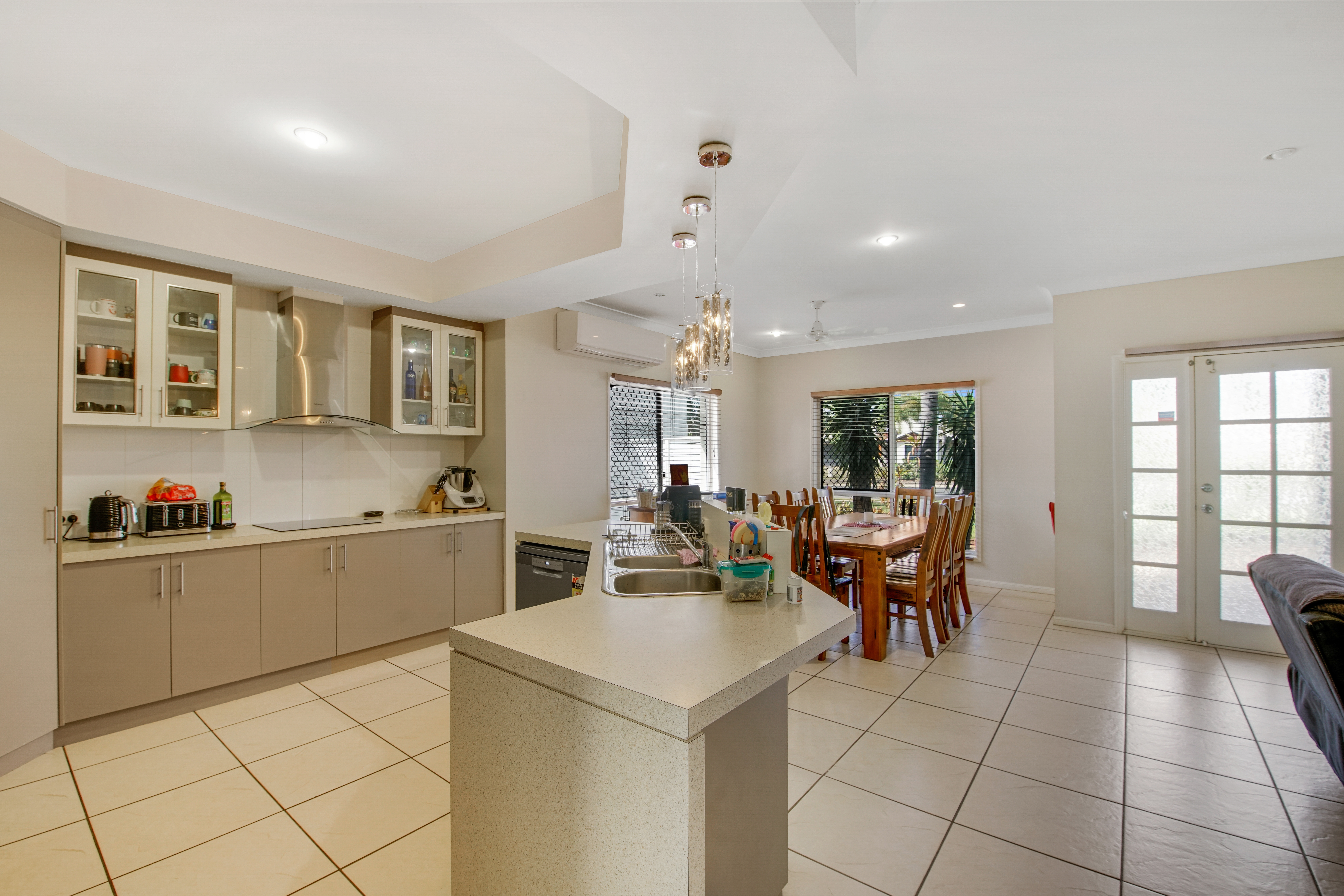 92 CLEMENTS STREET, Moranbah QLD 4744 - Image 7