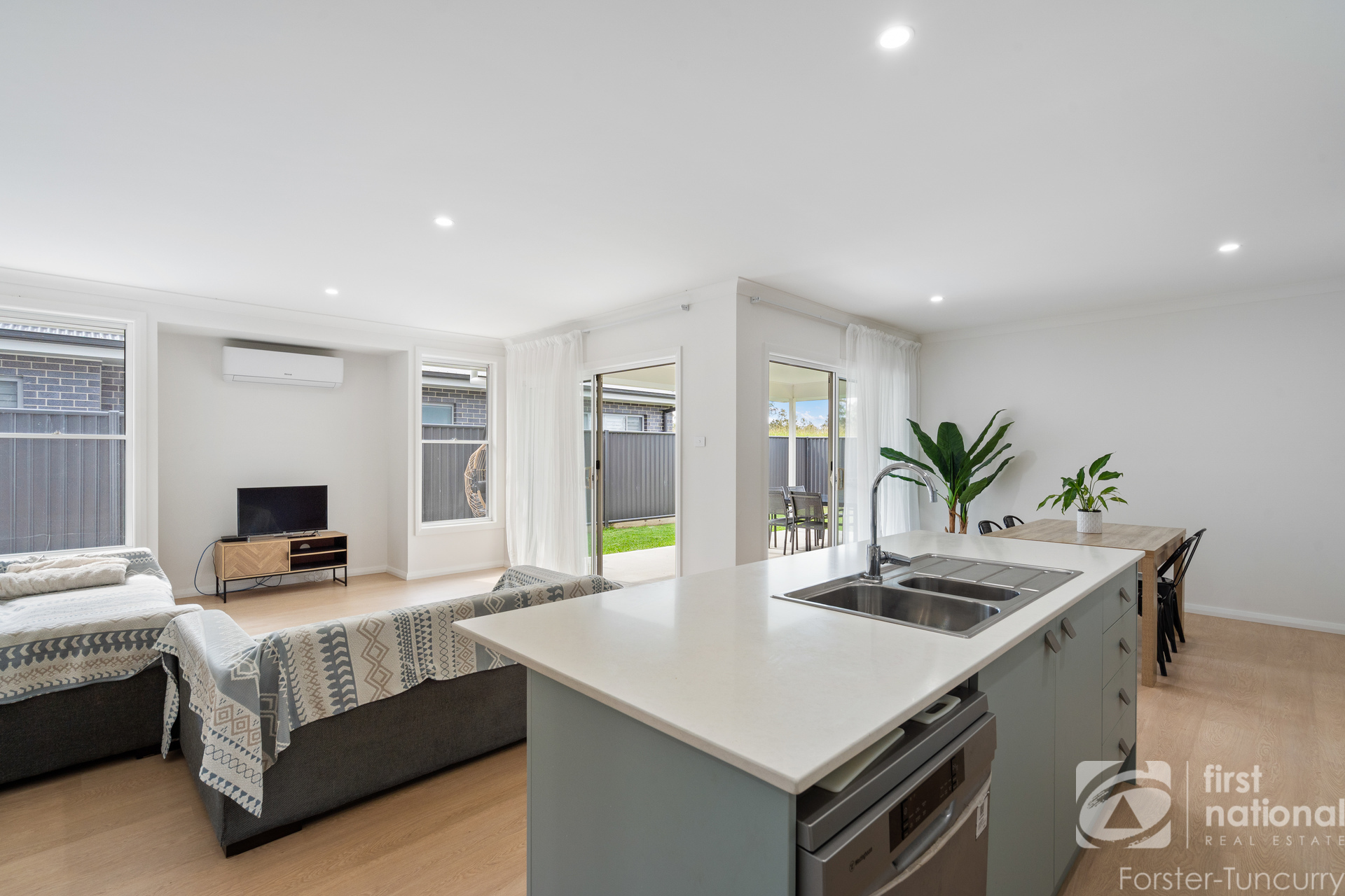 87 Kentia Drive, Forster, NSW 2428 - Image 9