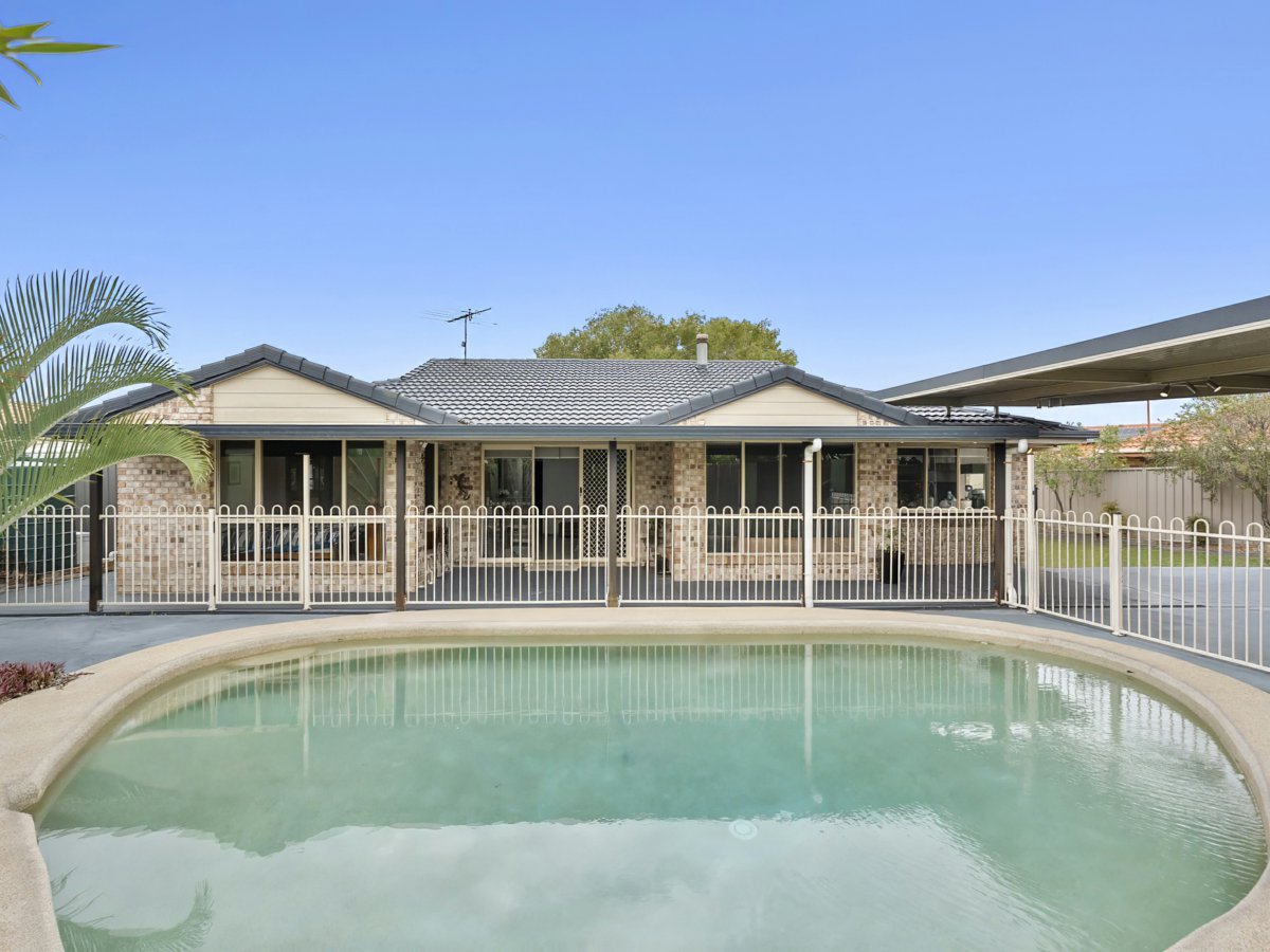 23 CAPSTAN COURT, Banksia Beach QLD 4507 - Image 6