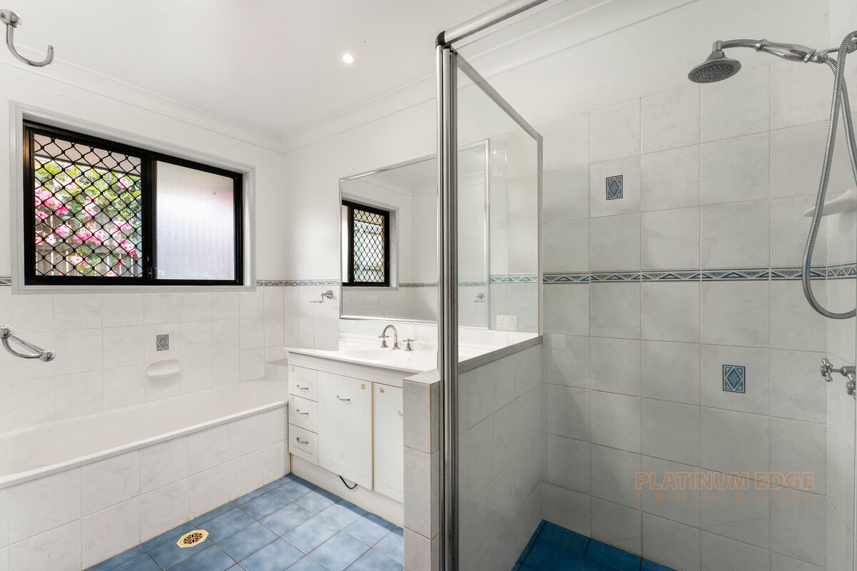 18 KATHLEEN CRESCENT, Beaudesert QLD 4285 - Image 10