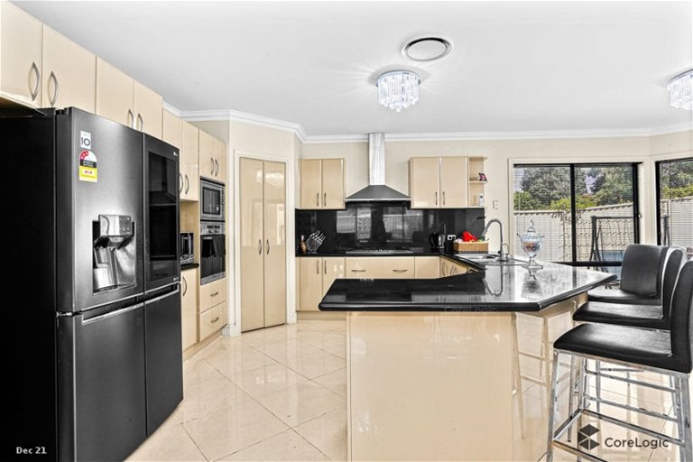 42 Damien Drive, Parklea NSW 2768 - Image 3