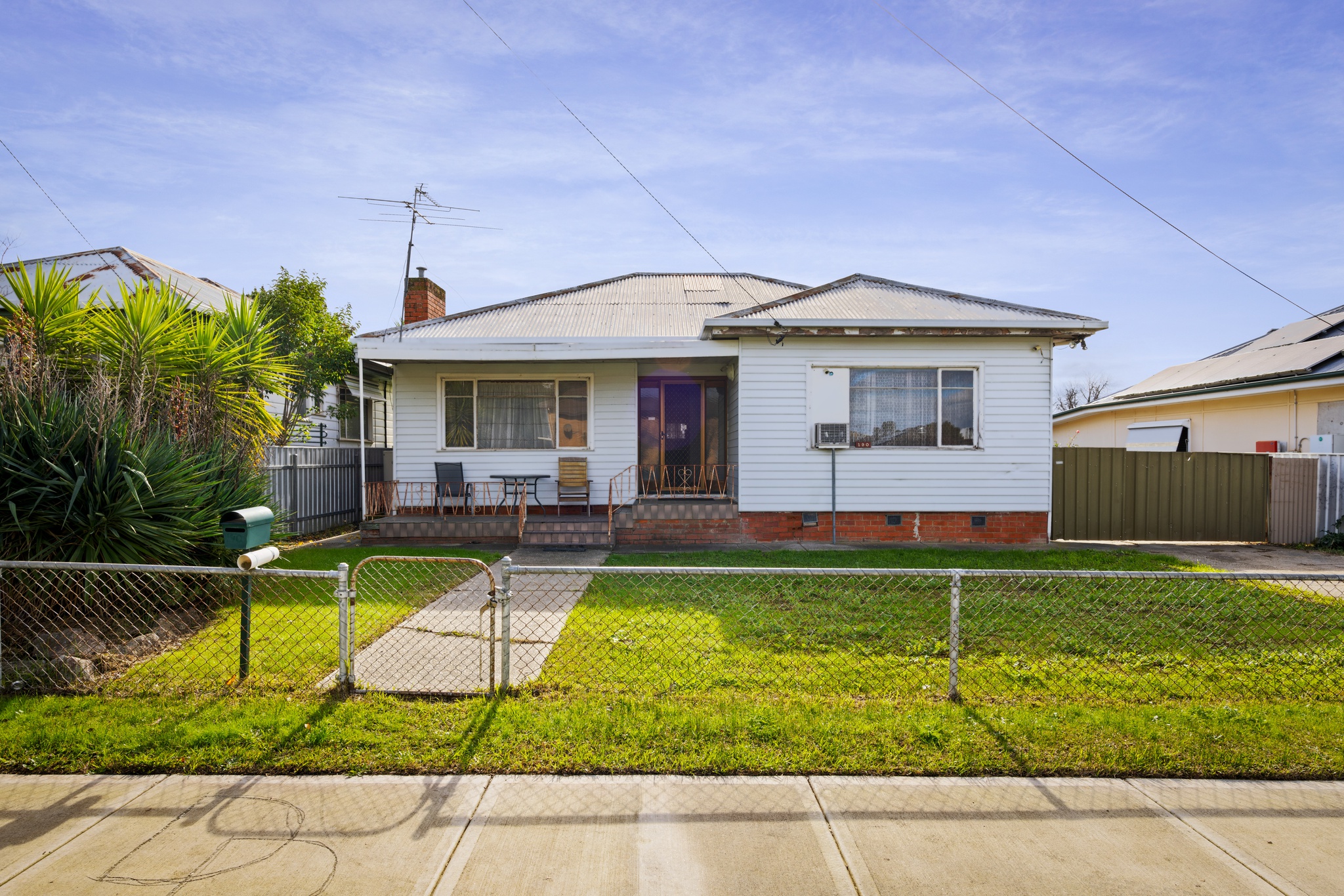 190 Alexandra Street, East Albury, NSW 2640 - Image 2