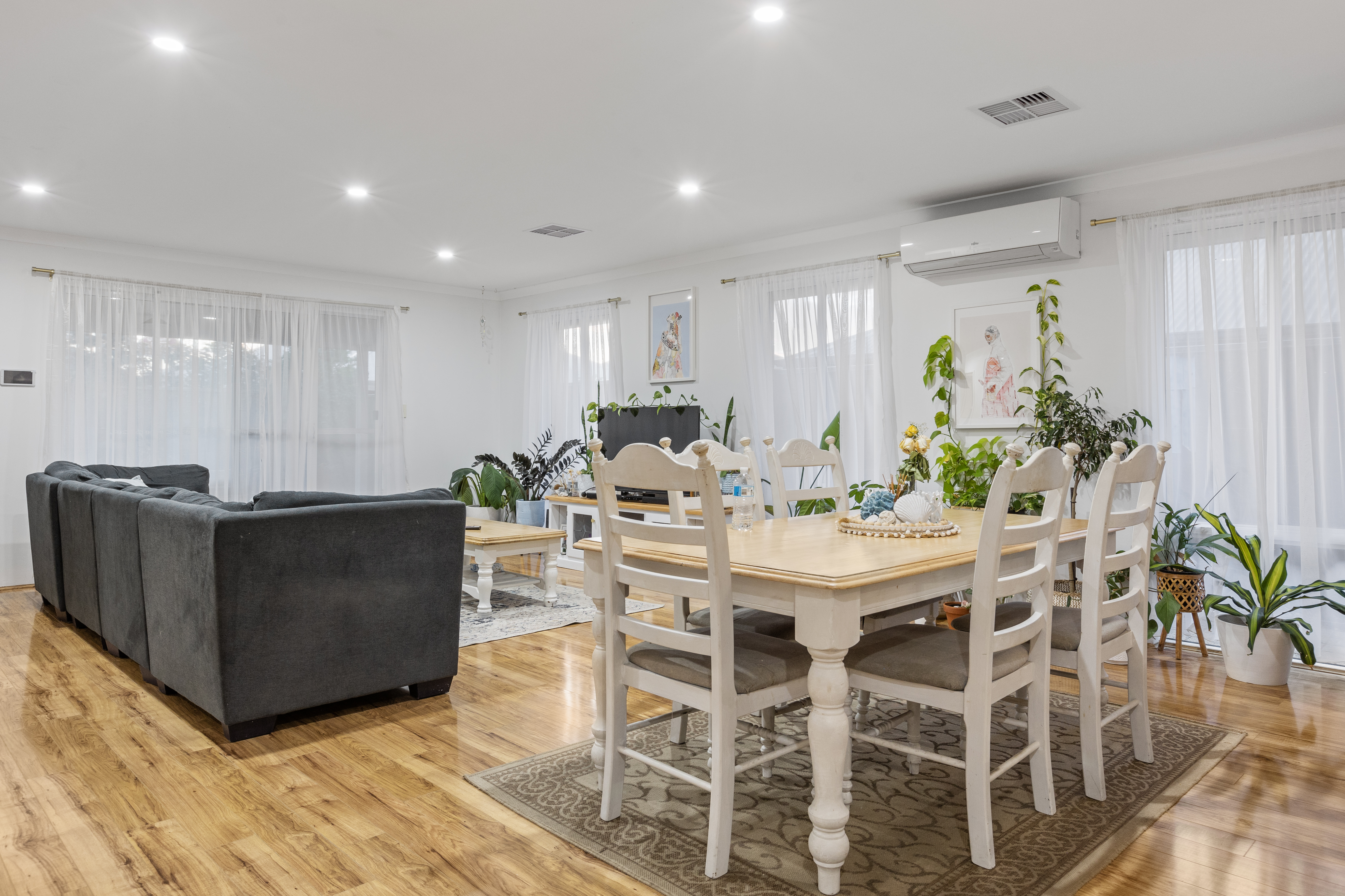 54 MISSINGHAM AVENUE, Alkimos WA 6038 - Image 8