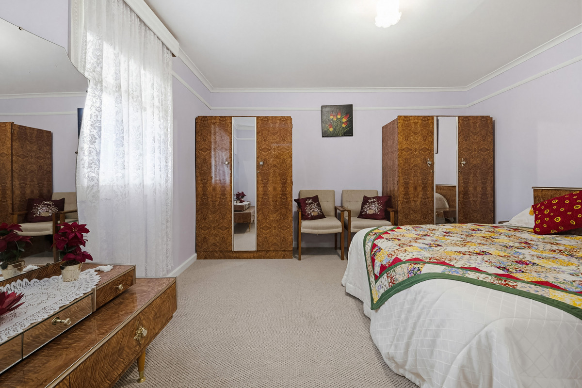 16 Reef Street, Wedderburn, Vic, 3518 - Image 6