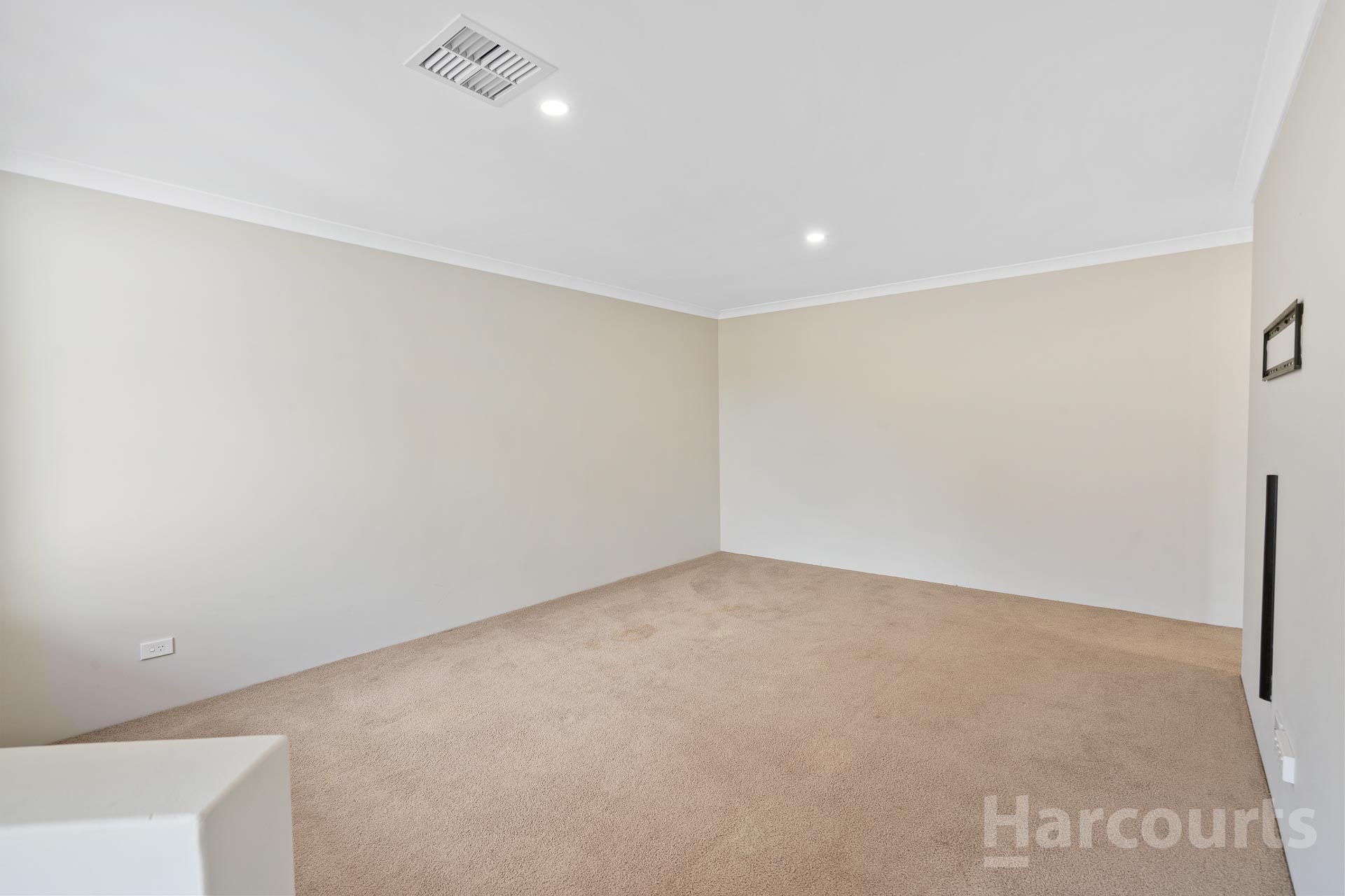 4-bedroom house at 8 Goldseeker Loop, Ravenswood, WA 6208, Murray, Western Australia
