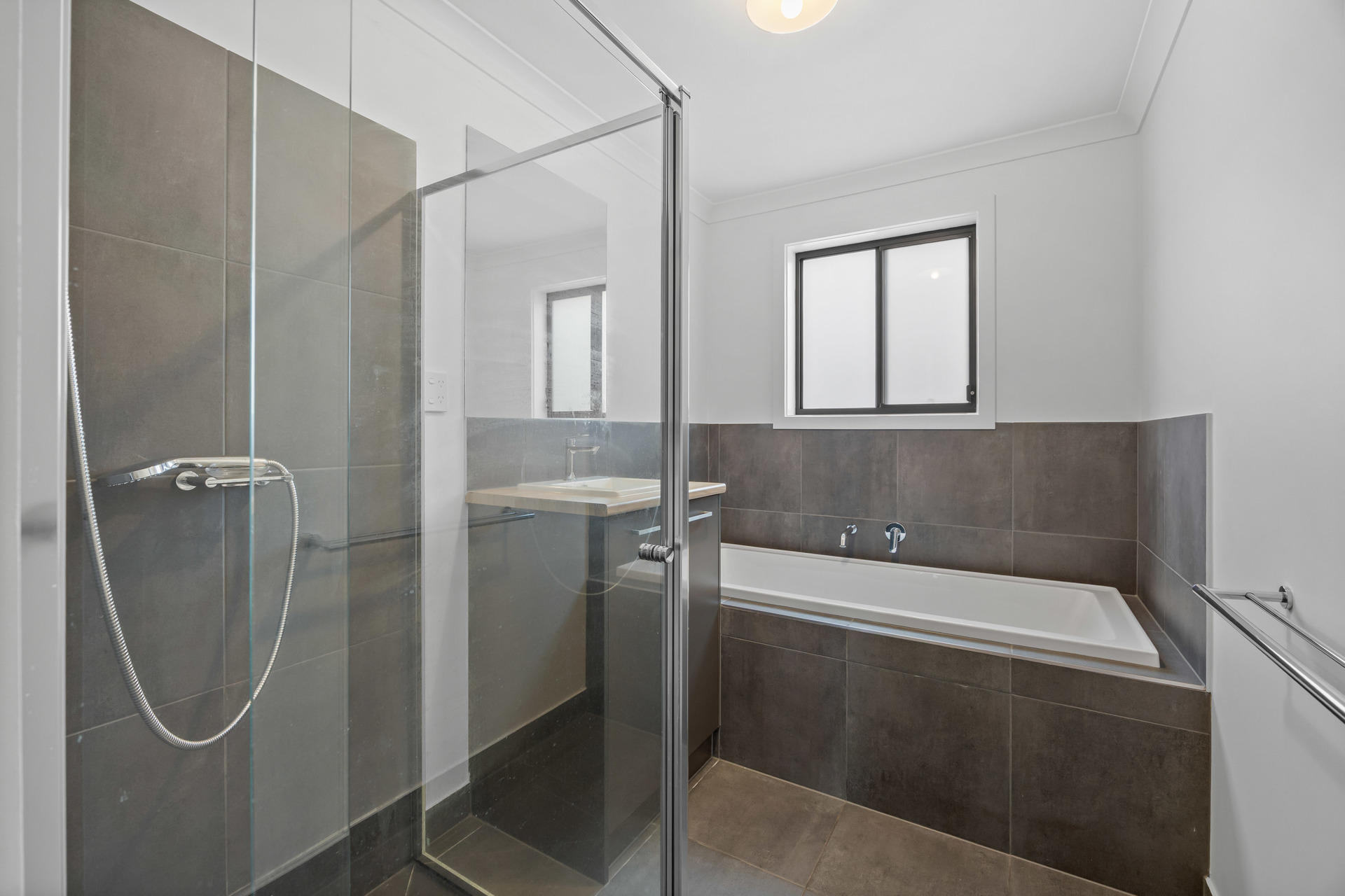 3-bedroom house at 59 CREEKSTONE DRIVE, Alfredton VIC 3350, Ballarat, Victoria