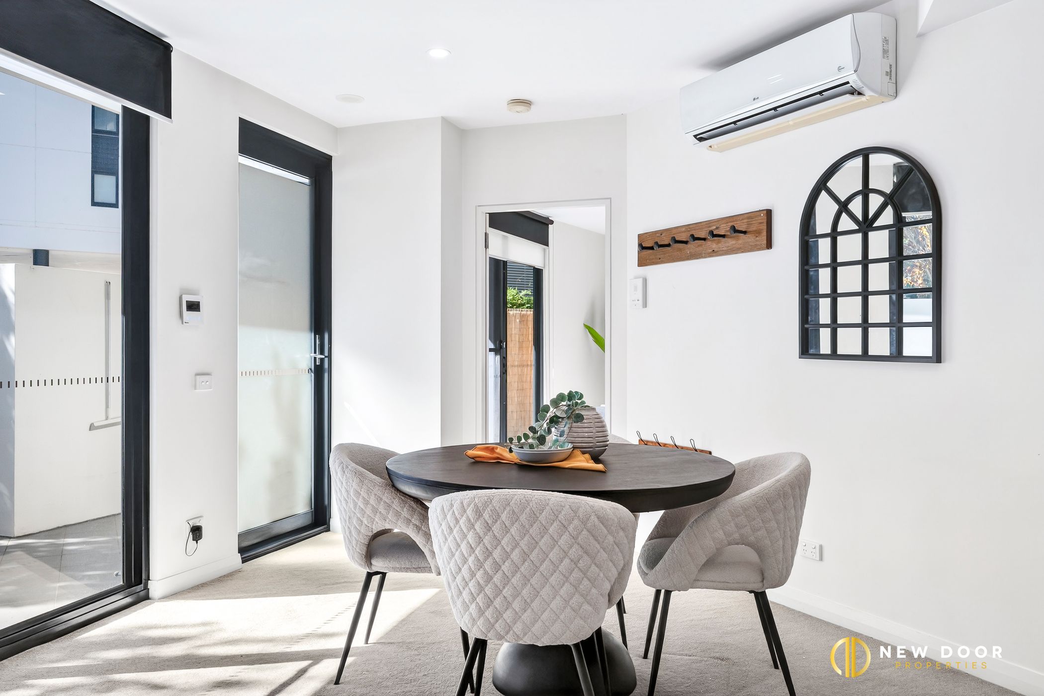 2-bedroom unit at AXIS APARTMENTS TOWER 1 10 1 MOUAT STREET, LYNEHAM ACT 2602, Unincorporated Act, Australian Capital Territory