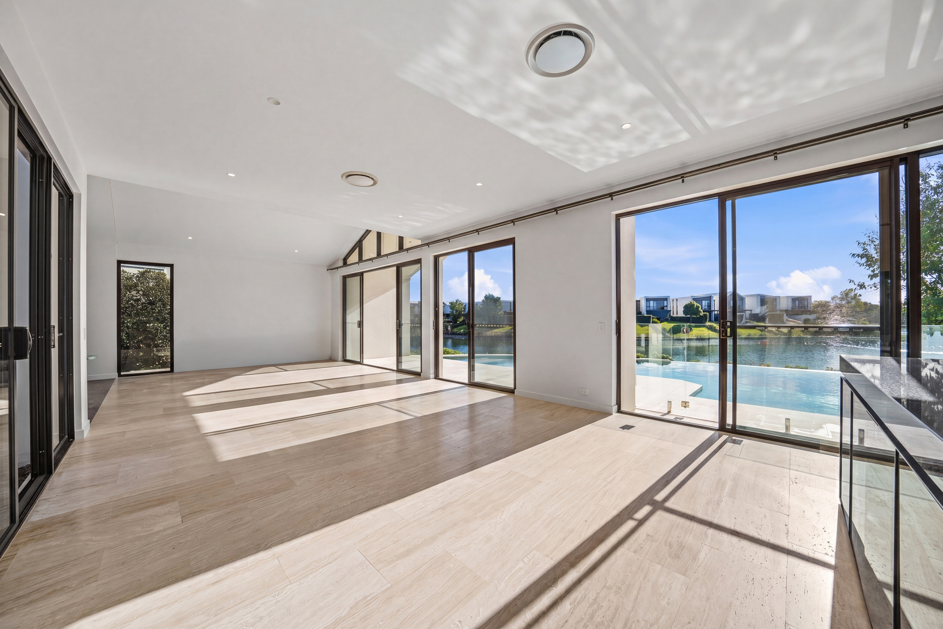 10 Sanctuary Court, Mermaid Waters, Qld, 4218 - Image 7