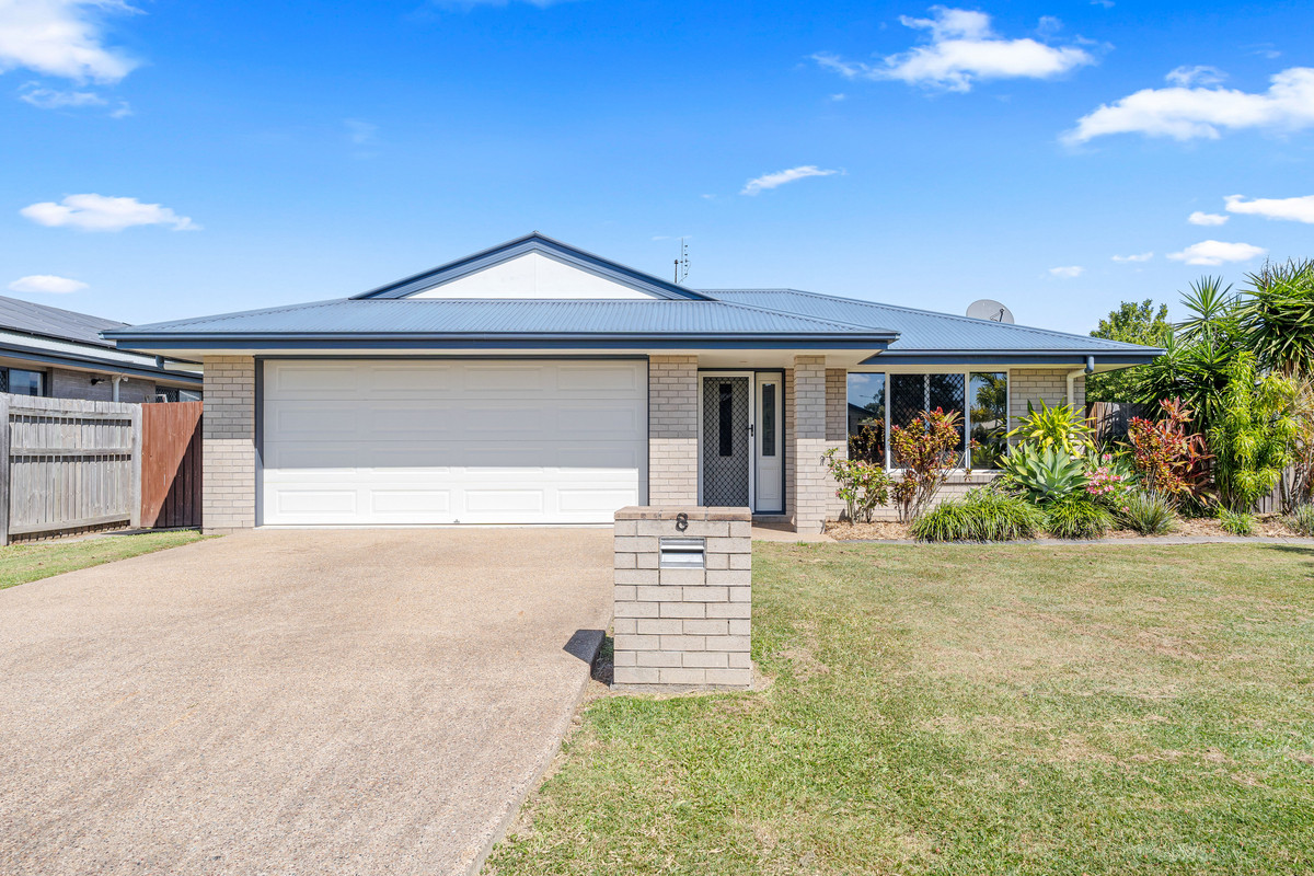 8 CASSOWARY STREET, Kawungan QLD 4655 - Image 1