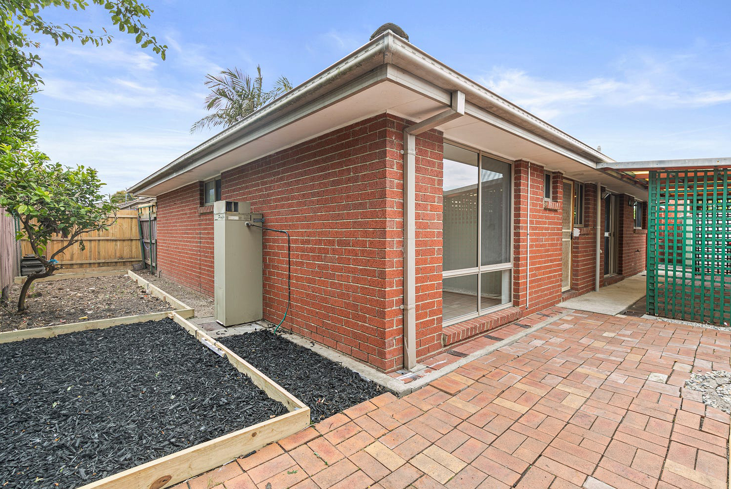 3-bedroom unit at 3/6 London Road, Broadmeadows, VIC 3047, Hume, Victoria
