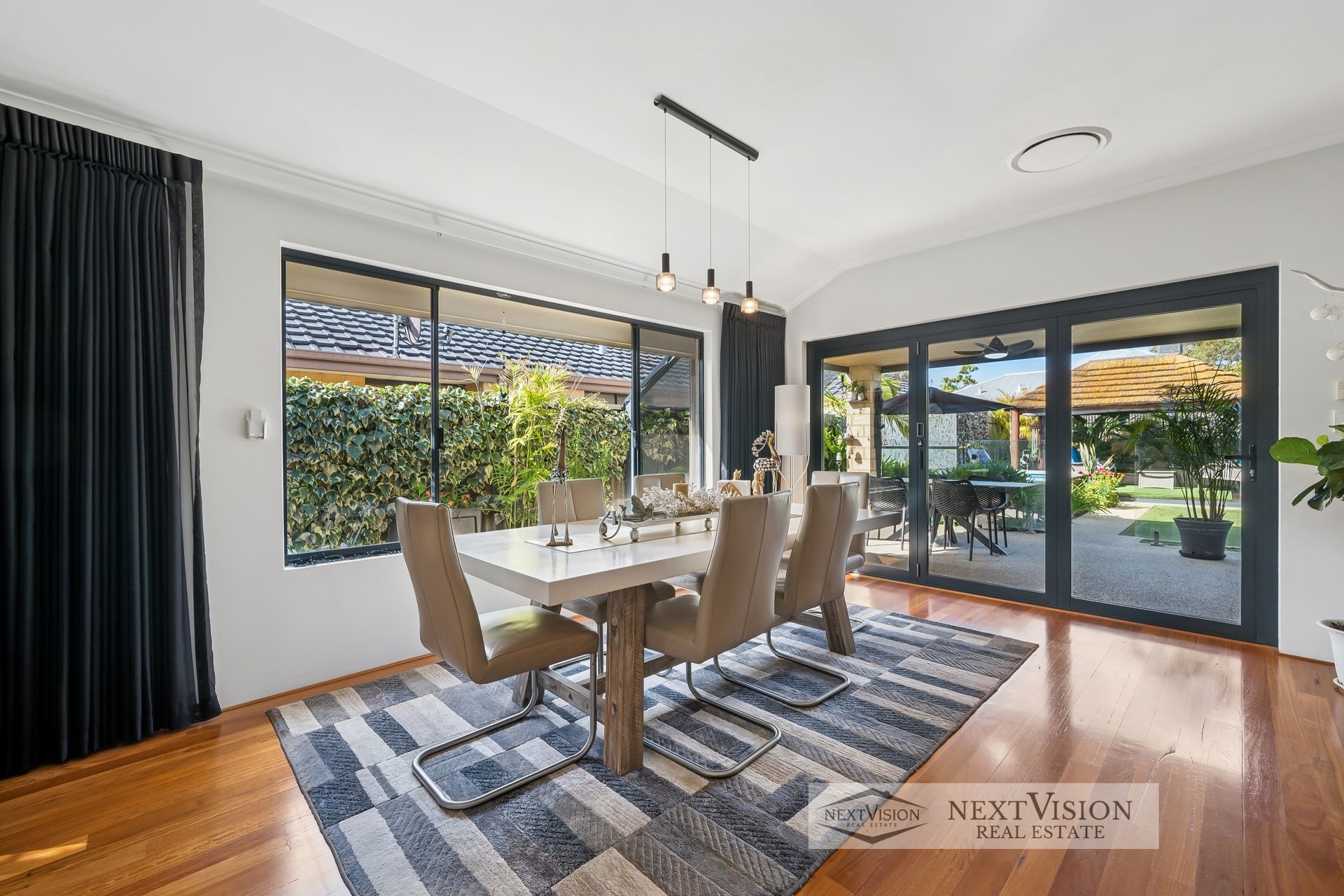 6 Halcyon Way, Atwell, WA 6164 - Image 10
