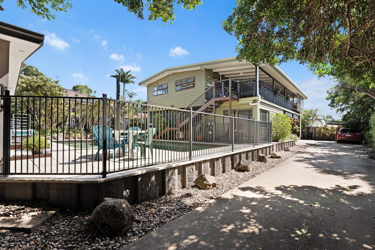 7 ROHAN WAY, Kawungan QLD 4655 - Image 1