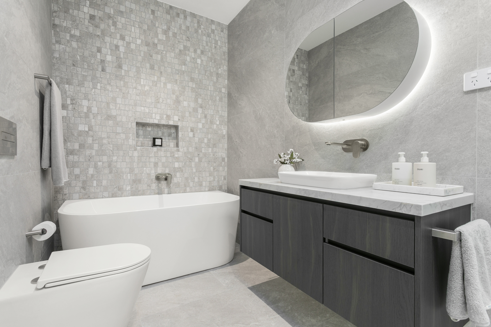 4-bedroom unit at 61B Old Taren Point Road , Taren Point, Nsw, 2229, Sutherland, New South Wales