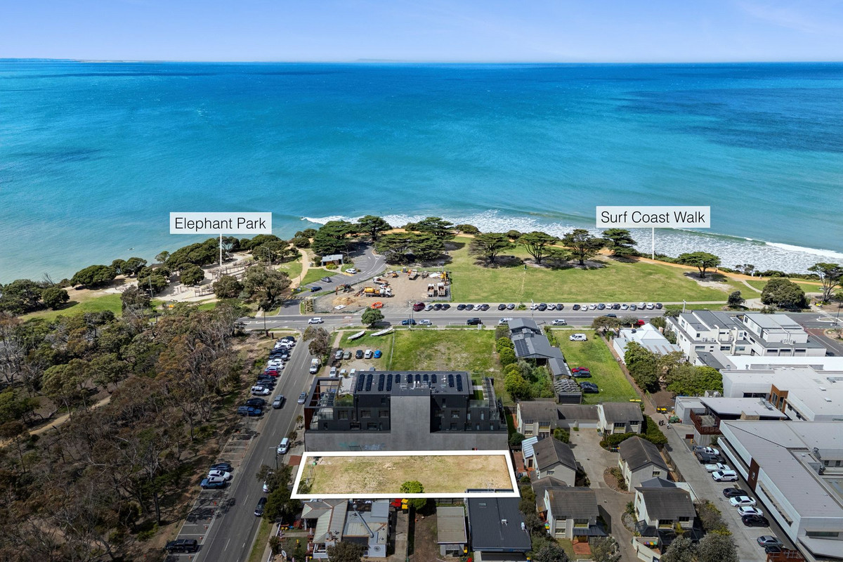 3-bedroom unit at 3 Zeally Bay Road, Torquay, VIC 3228, Surf Coast, Victoria