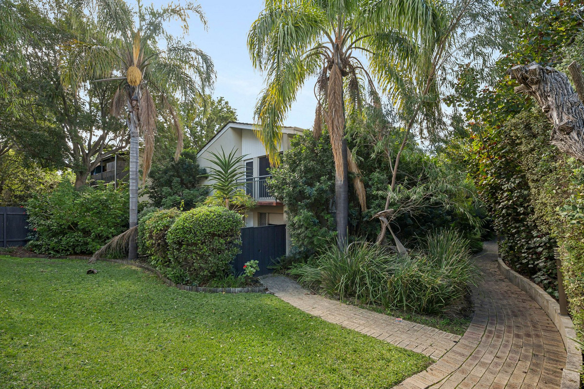 UNIT 6 56 SECOND AVENUE, Mount Lawley WA 6050 - Image 2
