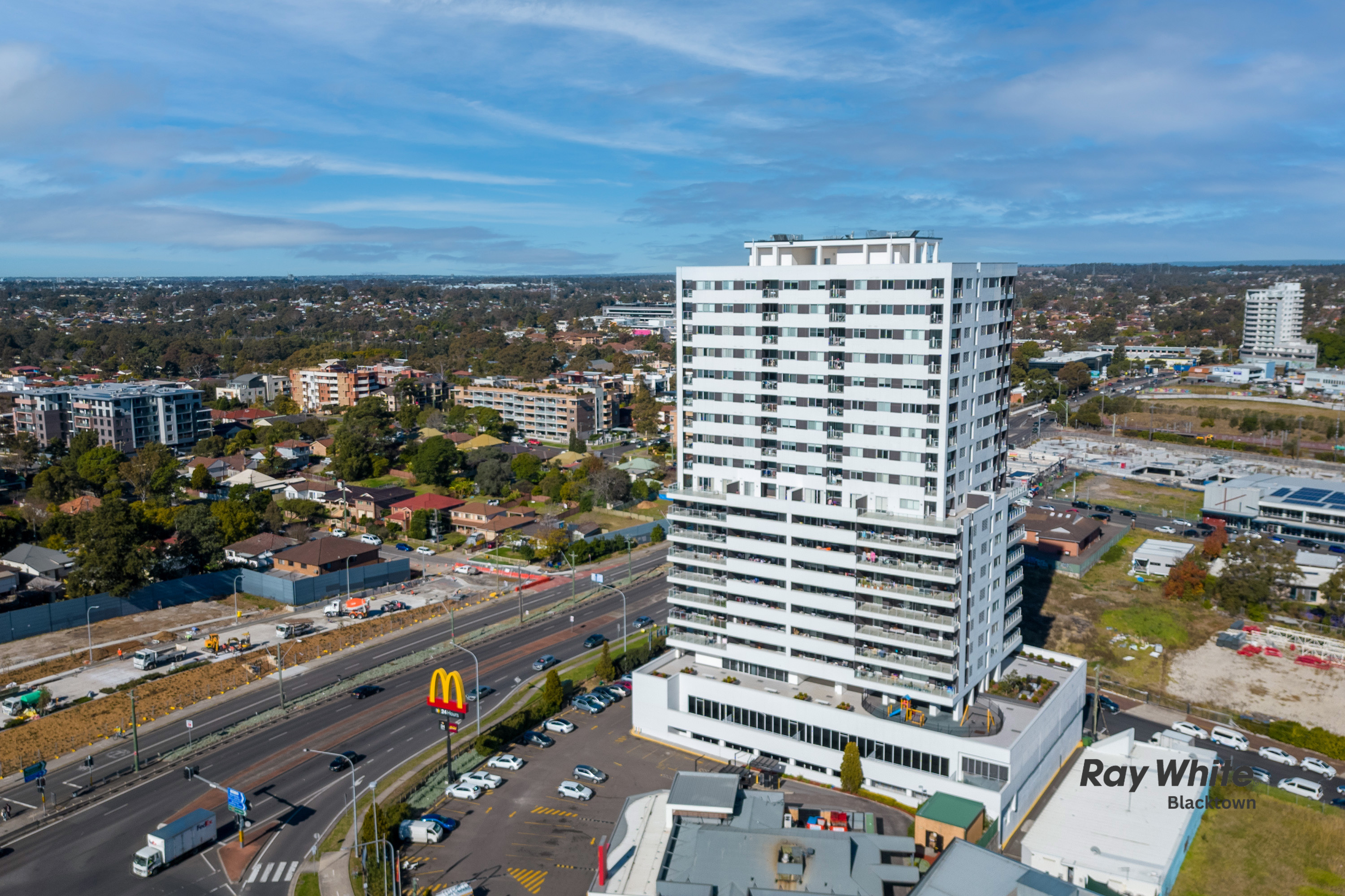 901/5 Second Avenue, Blacktown, NSW 2148 - Image 3