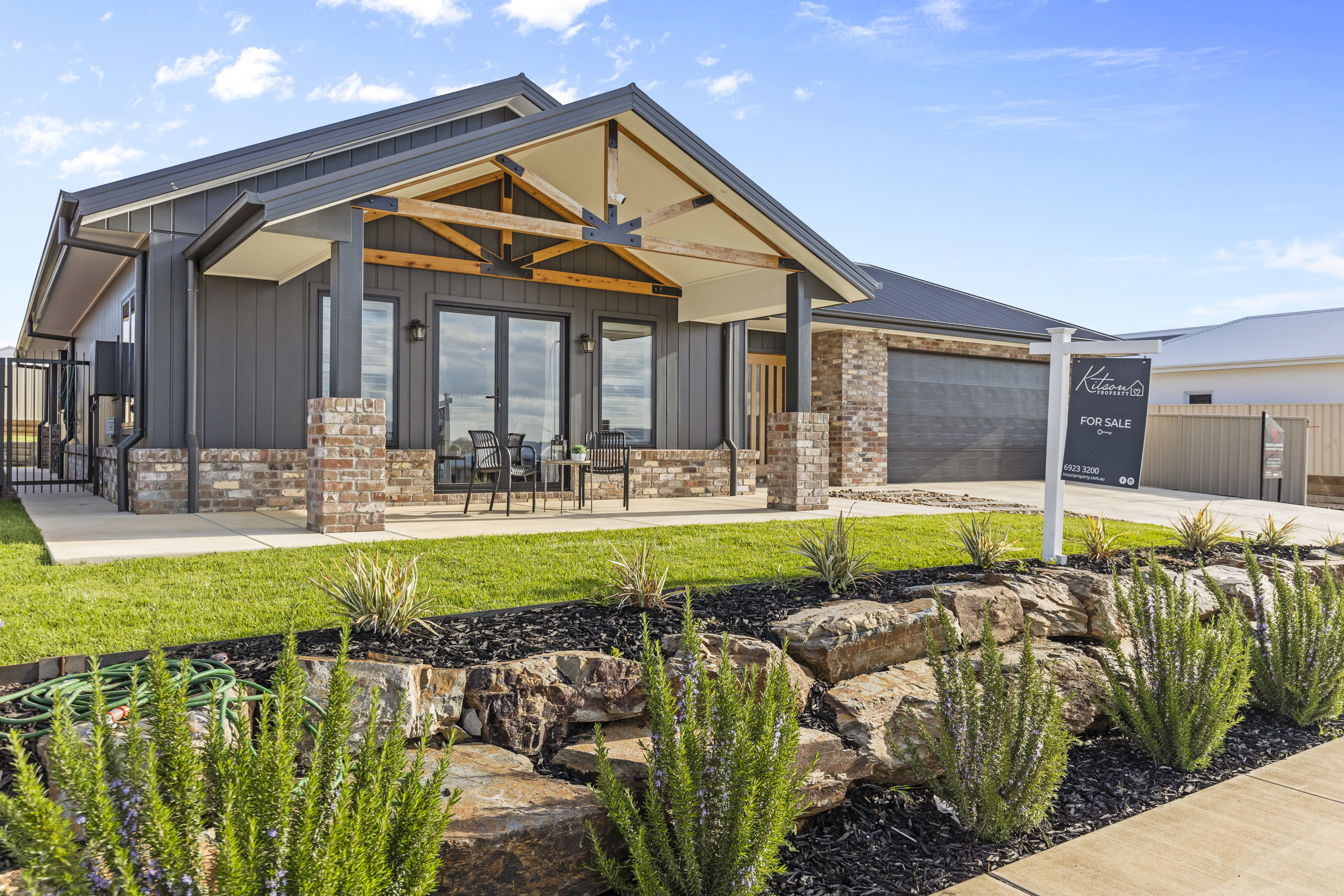 12 BURT STREET, Gobbagombalin NSW 2650 - Image 9