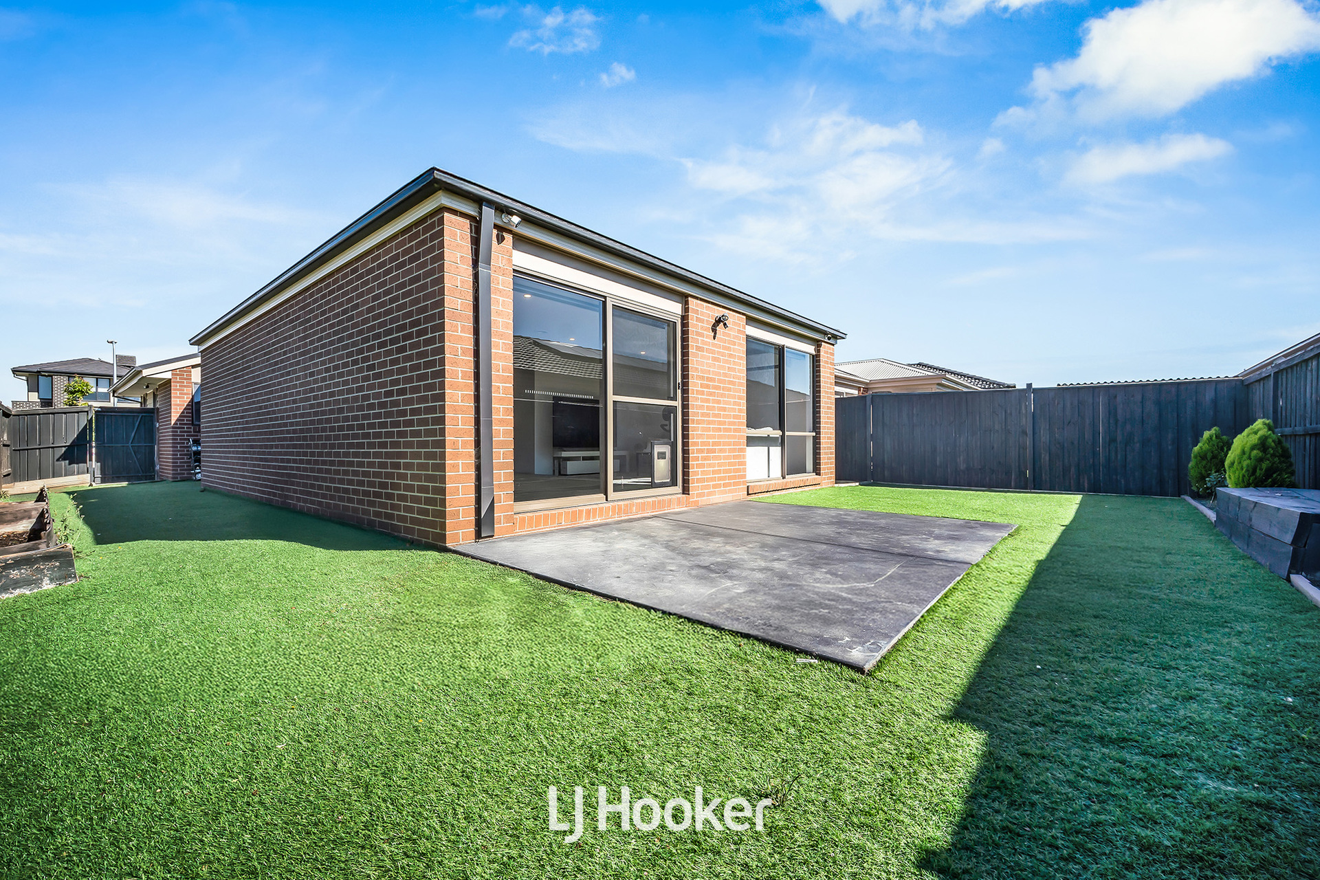 3-bedroom house at 27 Ironstone Street, Cranbourne East, VIC 3977, Casey, Victoria