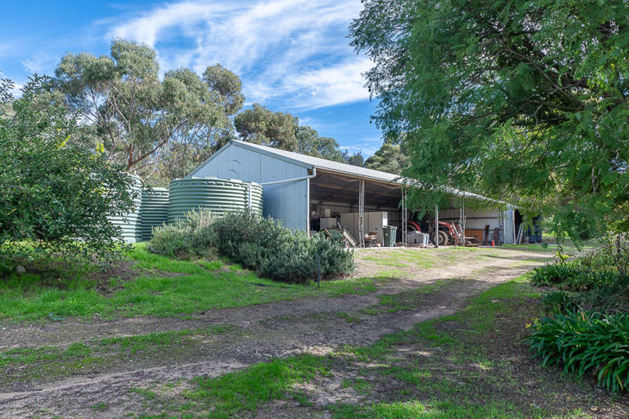 9-bedroom house at 1263 Jervois Road, Woods Point, SA 5253, Murray Bridge, South Australia