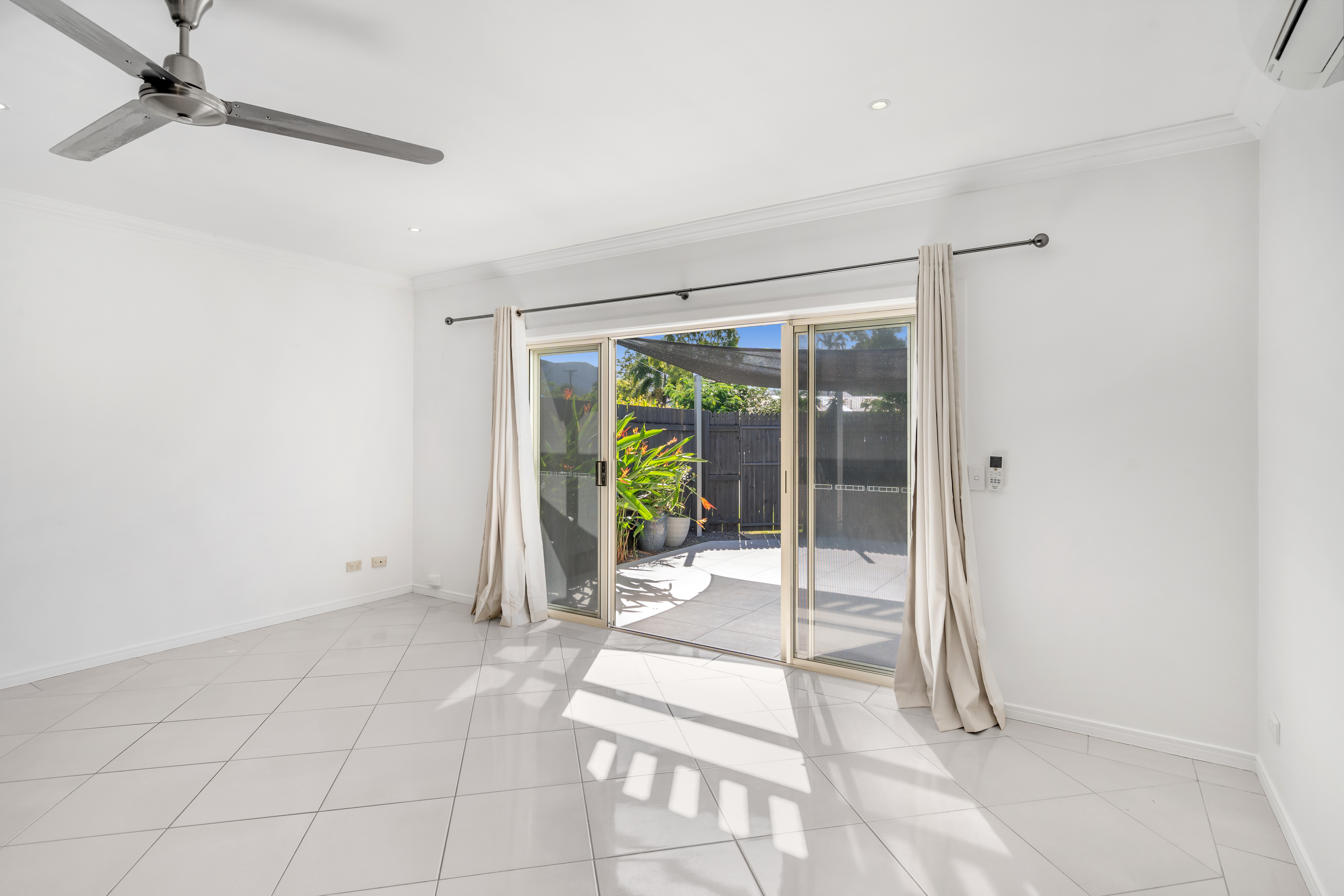 18 184-190 GATTON STREET, MANUNDA QLD 4870 - Image 3
