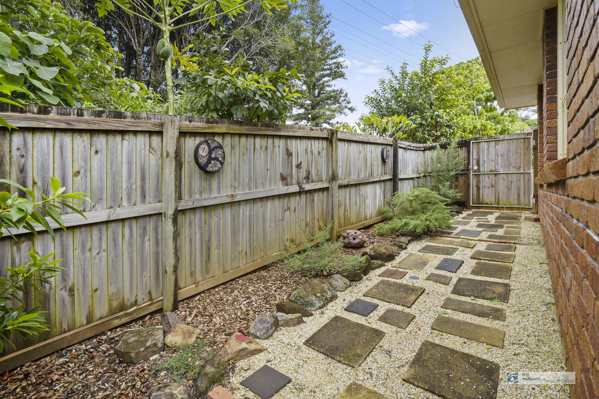 3-bedroom unit at 2 27 CLARKE STREET, CUDGEN NSW 2487, Tweed, New South Wales