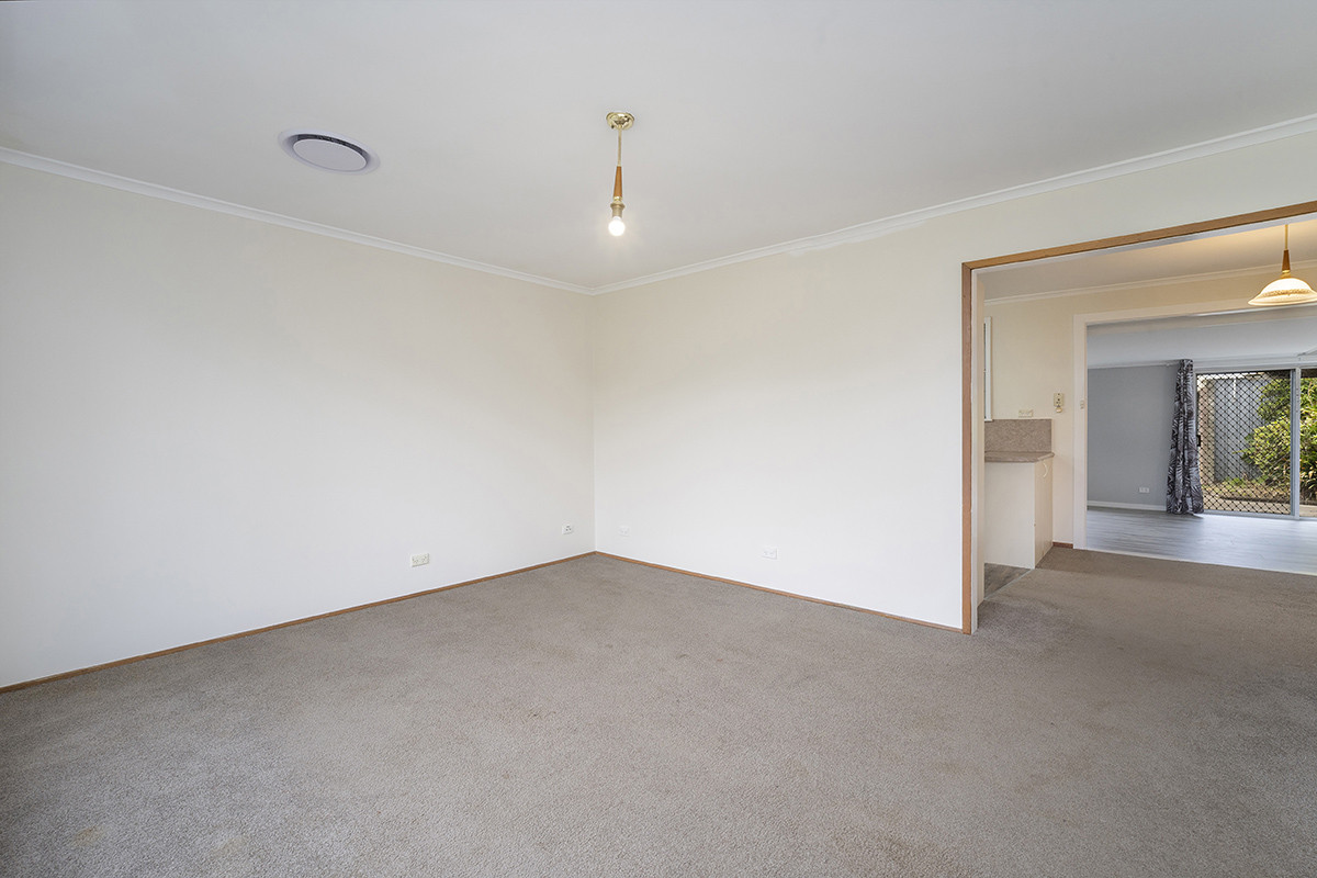 10 Coulter Avenue, Hamilton, VIC 3300 - Image 4