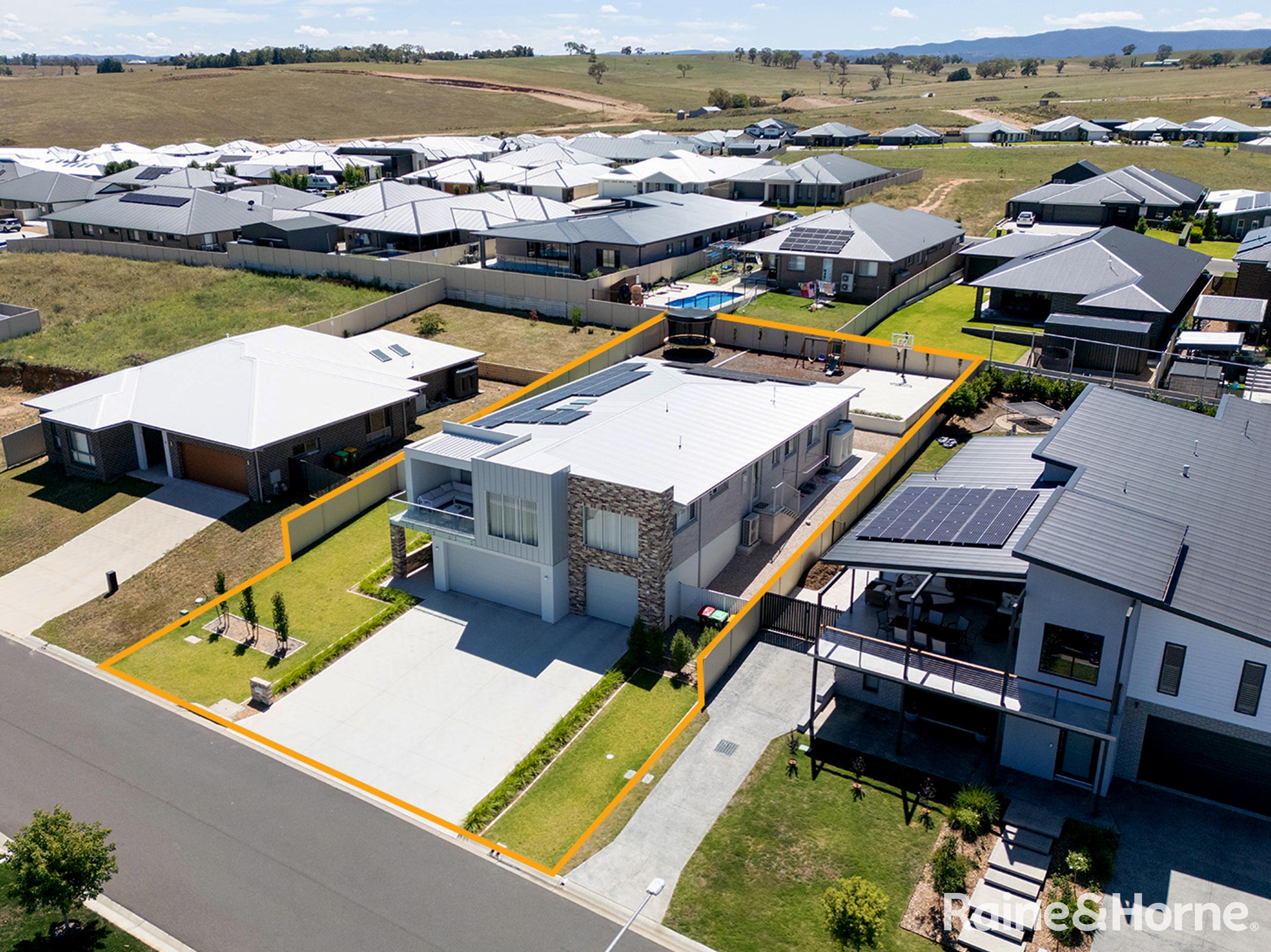 4-bedroom house at 10 DOVEY DRIVE, Kelso NSW 2795, Bathurst, New South Wales