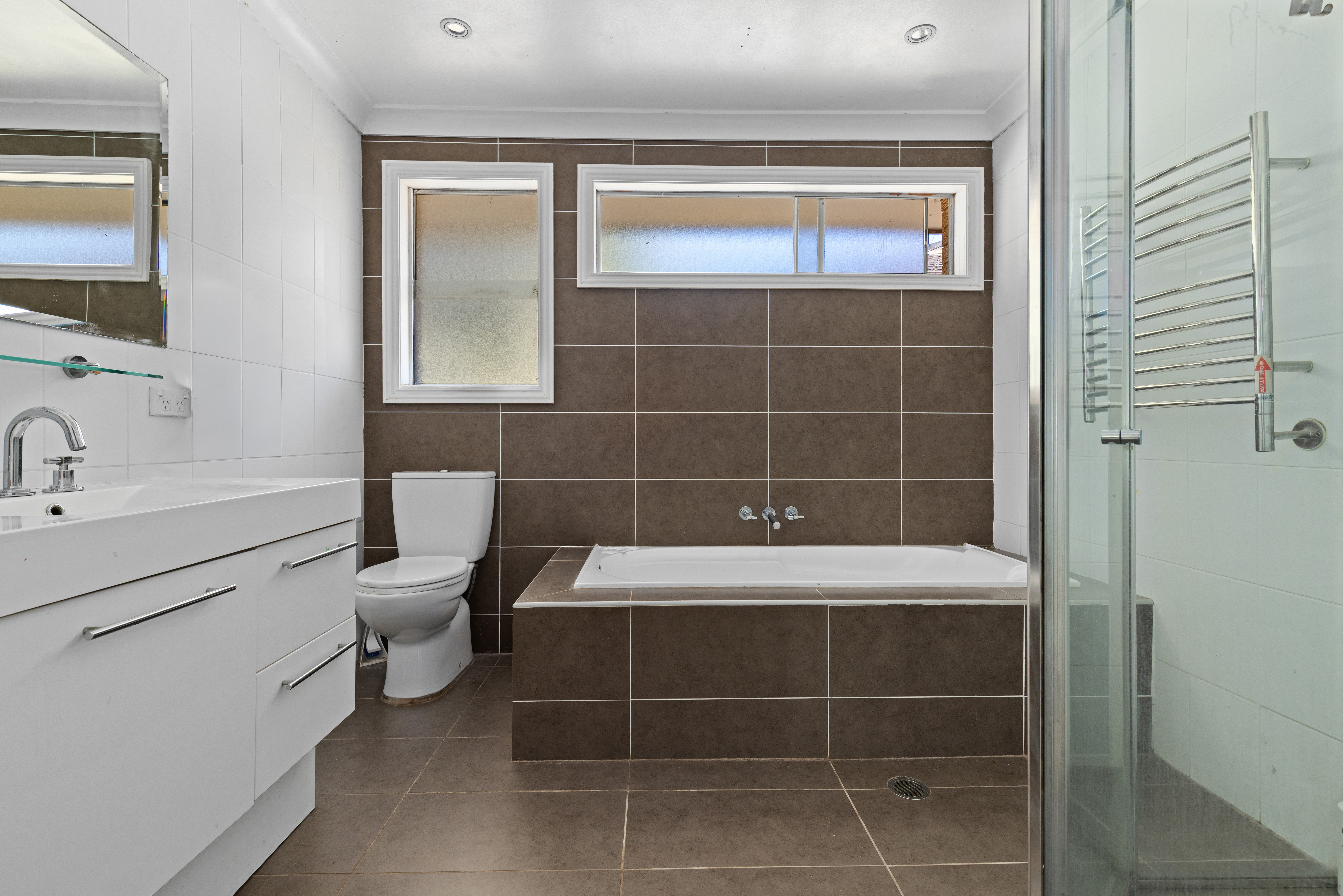 1 WONOONA PARADE EAST, Oatley NSW 2223 - Image 7