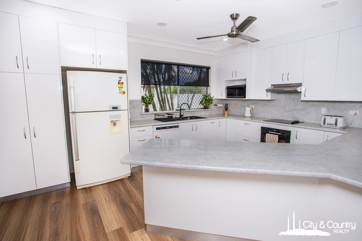 16 Raven Crescent, Mount Isa, Qld, 4825 - Image 5